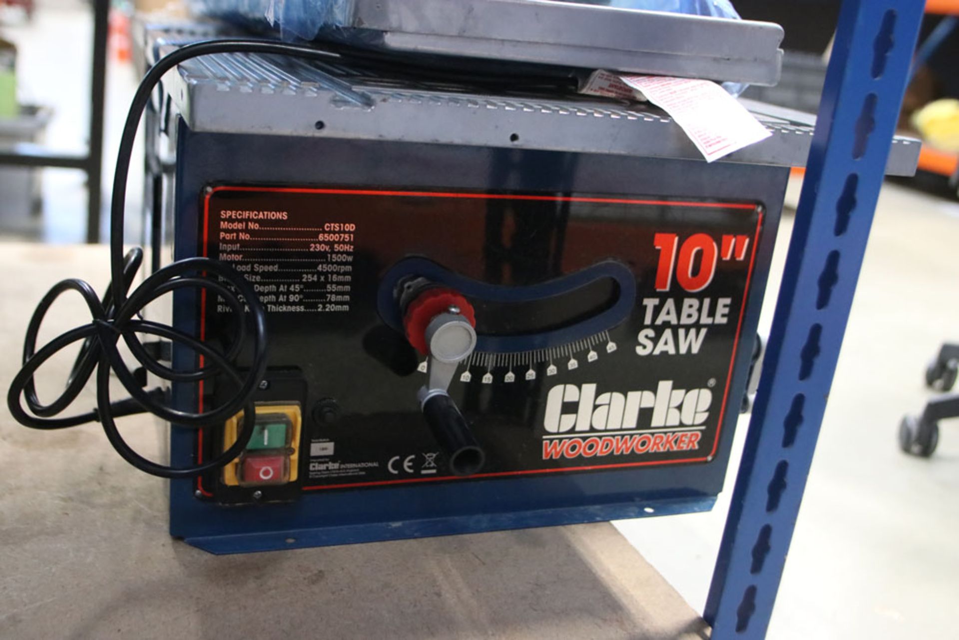 Clarke 10'' table saw - Image 2 of 2