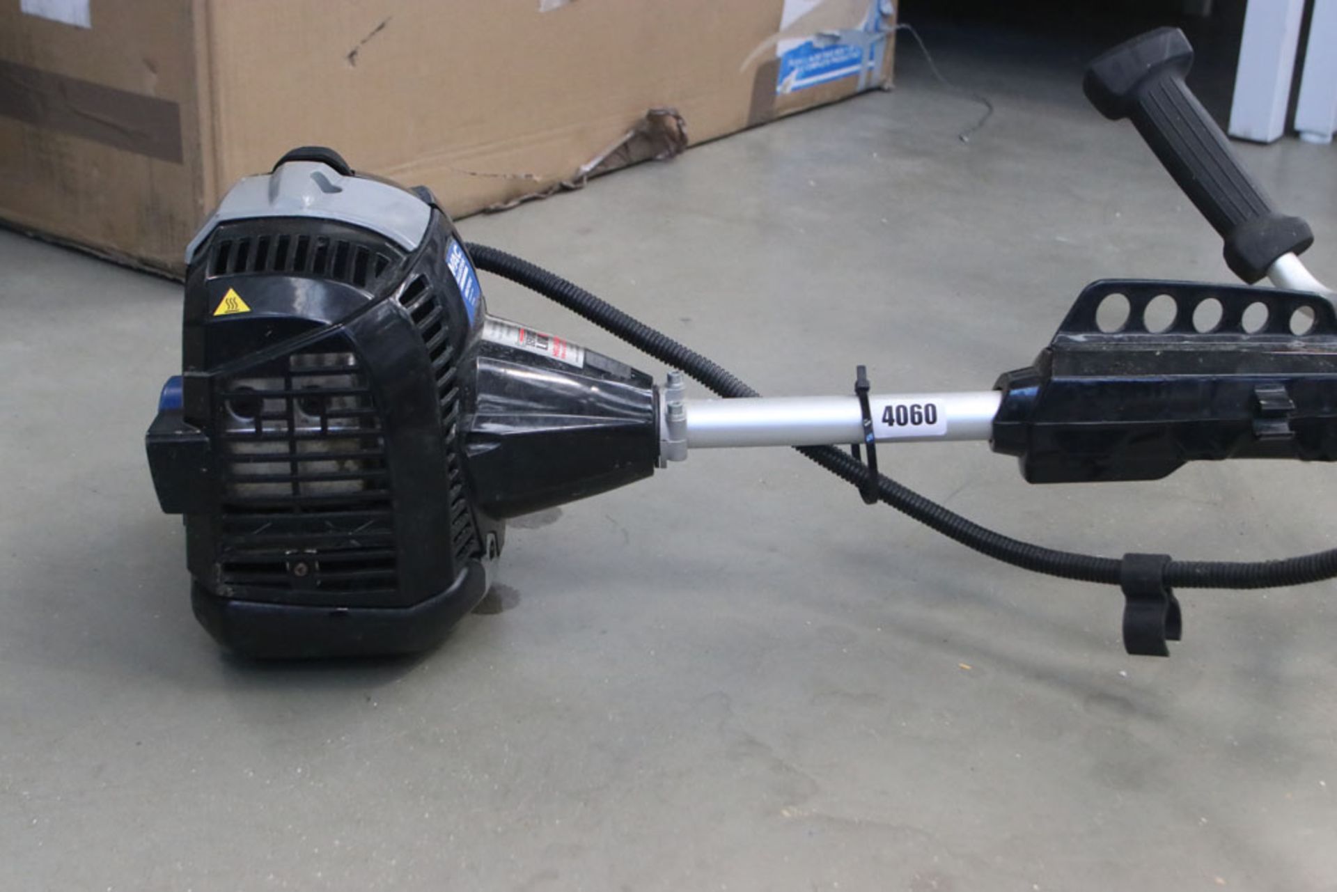 MacAllister petrol powered strimmer - Image 2 of 4