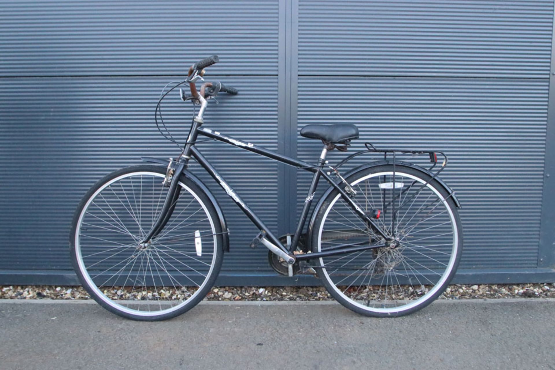 Black gents bike