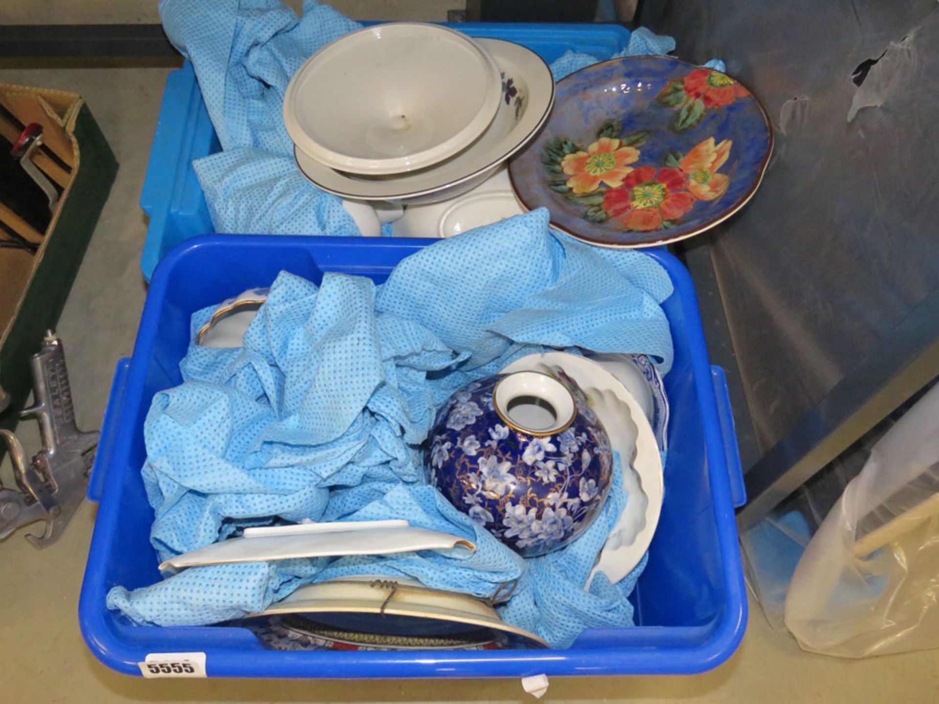 5672 - 2 boxes containing Royal Doulton and other crockery plus collectors plates and dishes