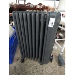 Portable grey De Longhi oil filled radiator