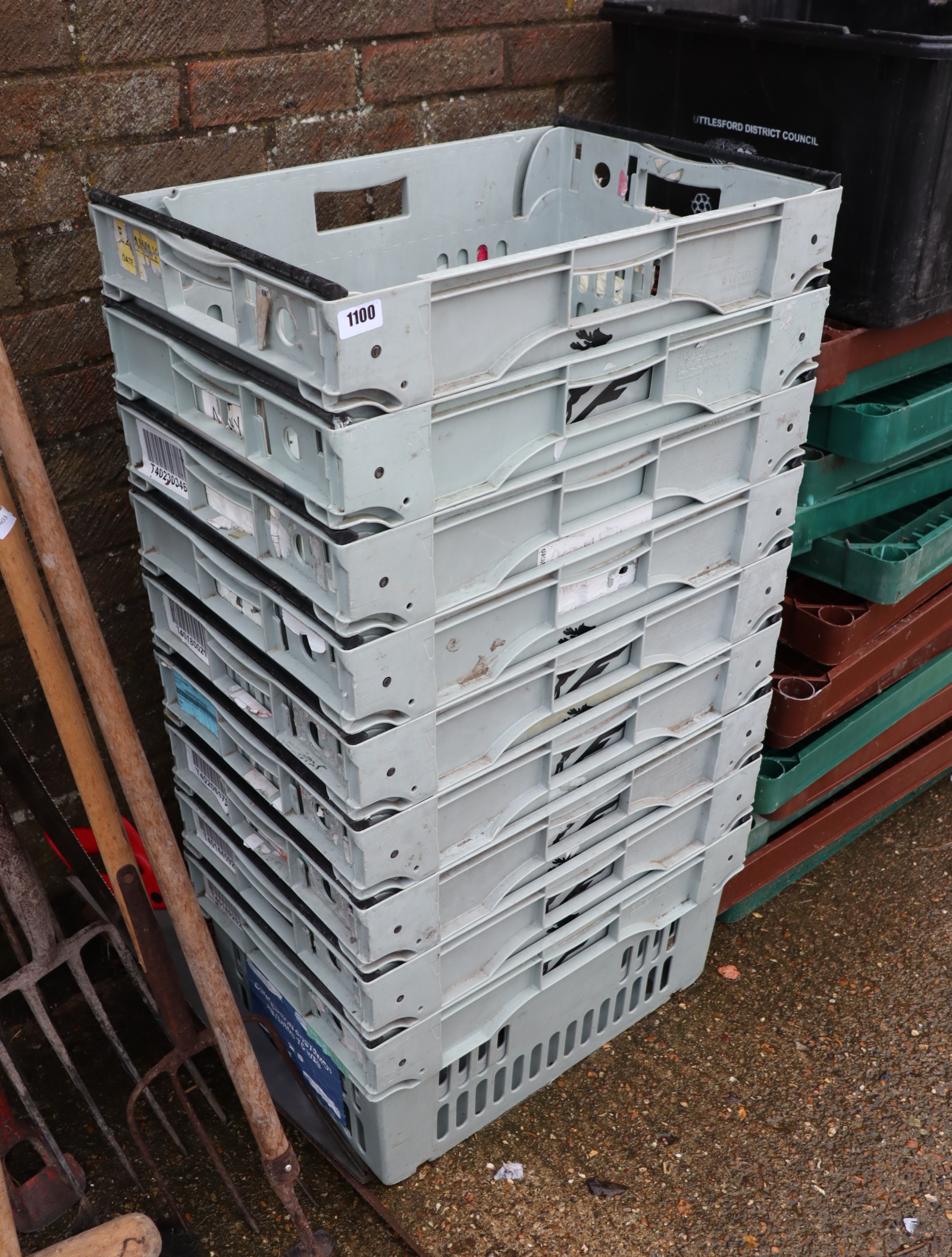 9 plastic storage crates