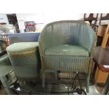 2 items of Lloyd Loom style furniture in green incl. a chair and laundry basket