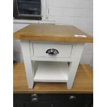 (2100) Small off-white lamp table with single drawer and oak top