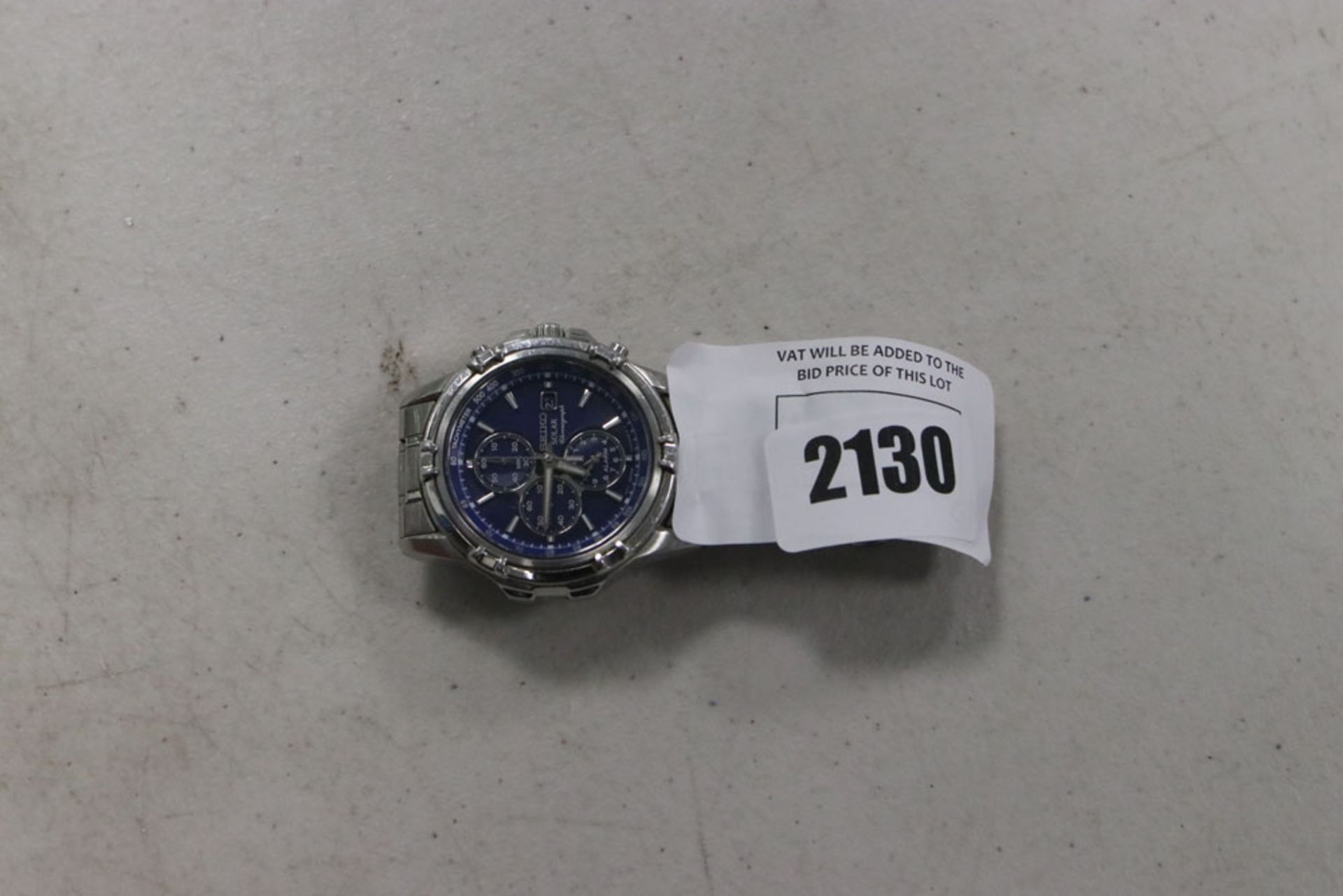 Seiko solar chronograph stainless steel strap wristwatch