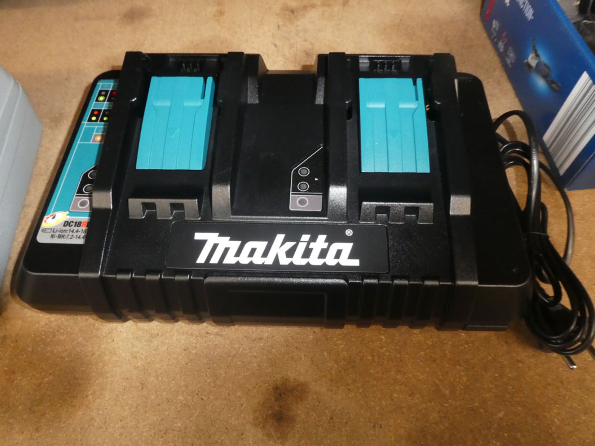 Makita charger