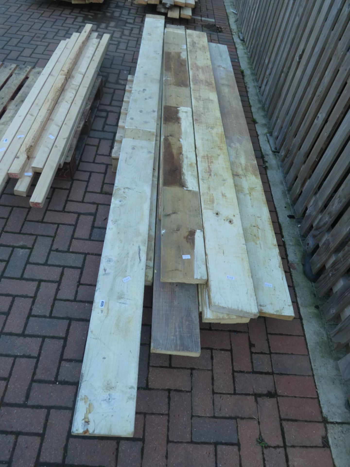 10 pieces of planked timber