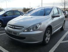 KM05 VWW (2005) Peugeot 307 in silver, 1560cc, diesel, 4 former keepers, 1 key, first registered