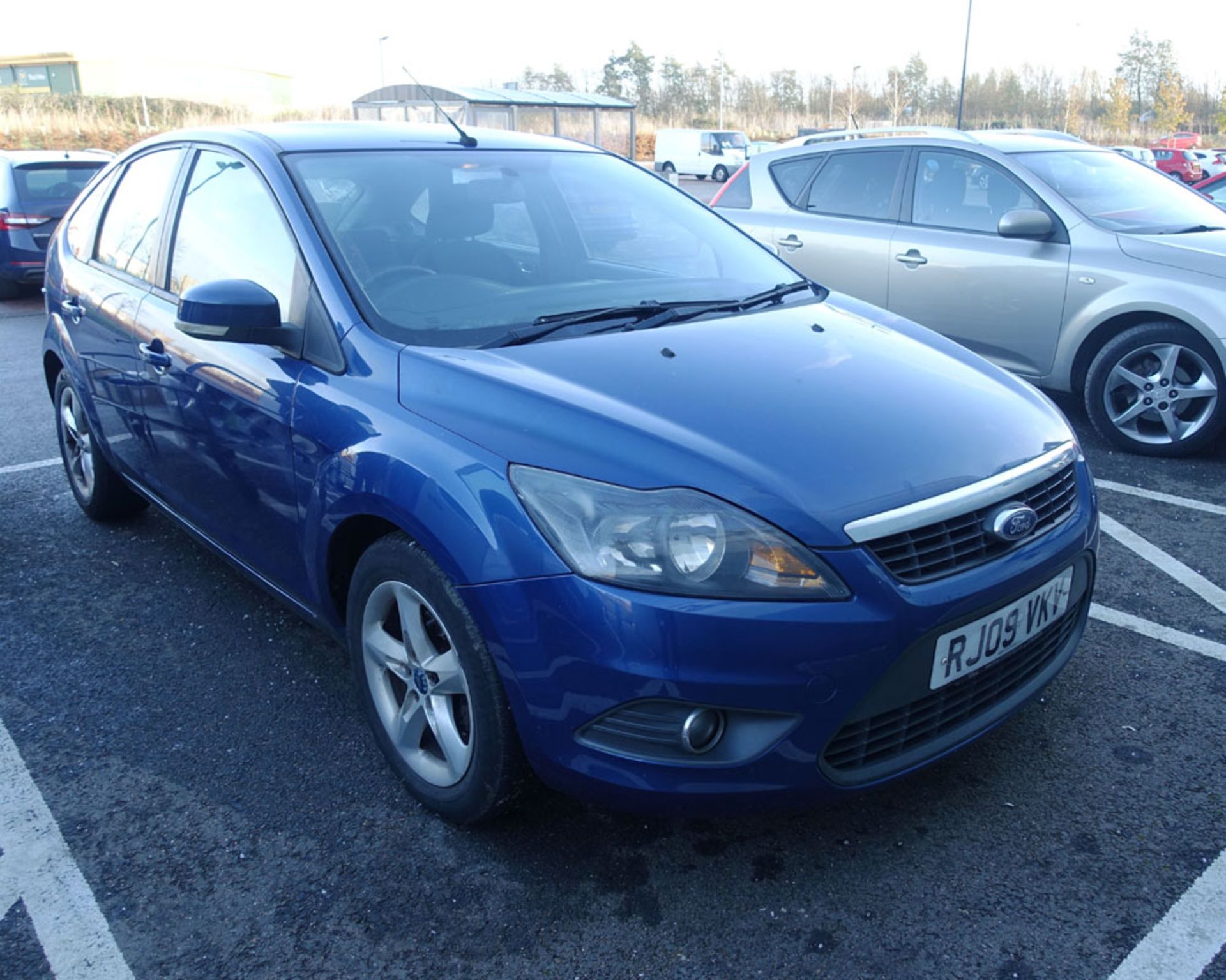 RJ09 VKV (2009) Ford Focus Zetec 1560cc TDCI 5 door hatchback, No documents, MOT to 13.3.22. - Image 2 of 9