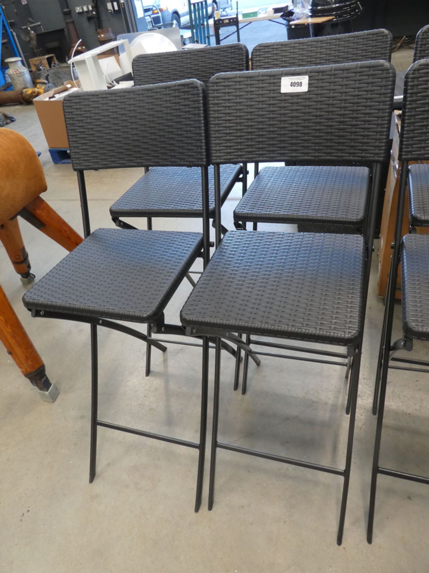 4 rattan style high foldup stools