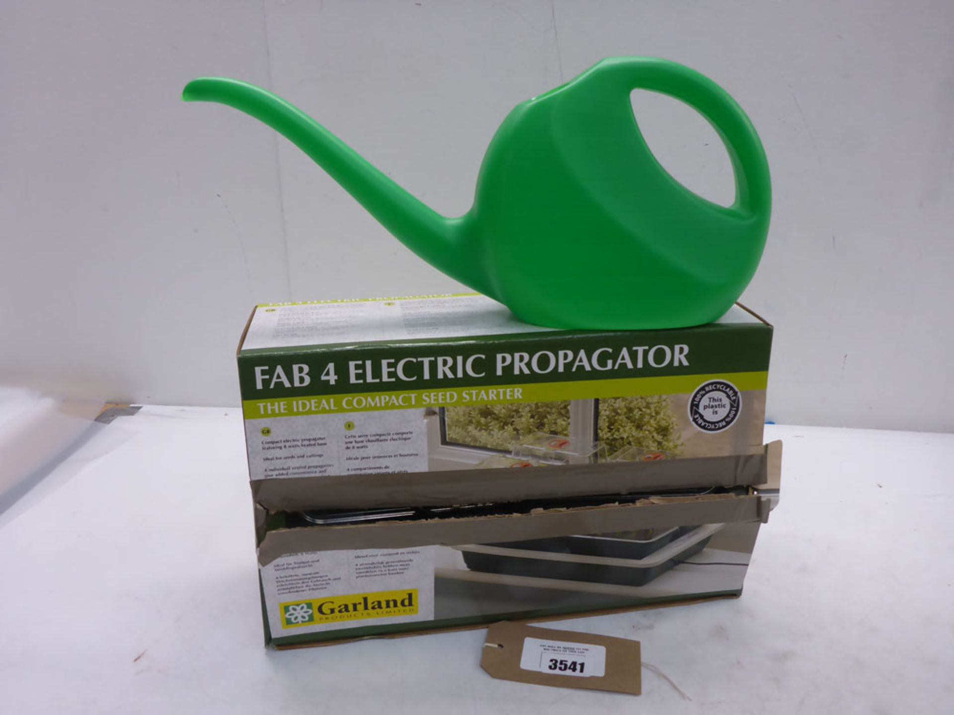 Fab 4 electric propagator and watering can