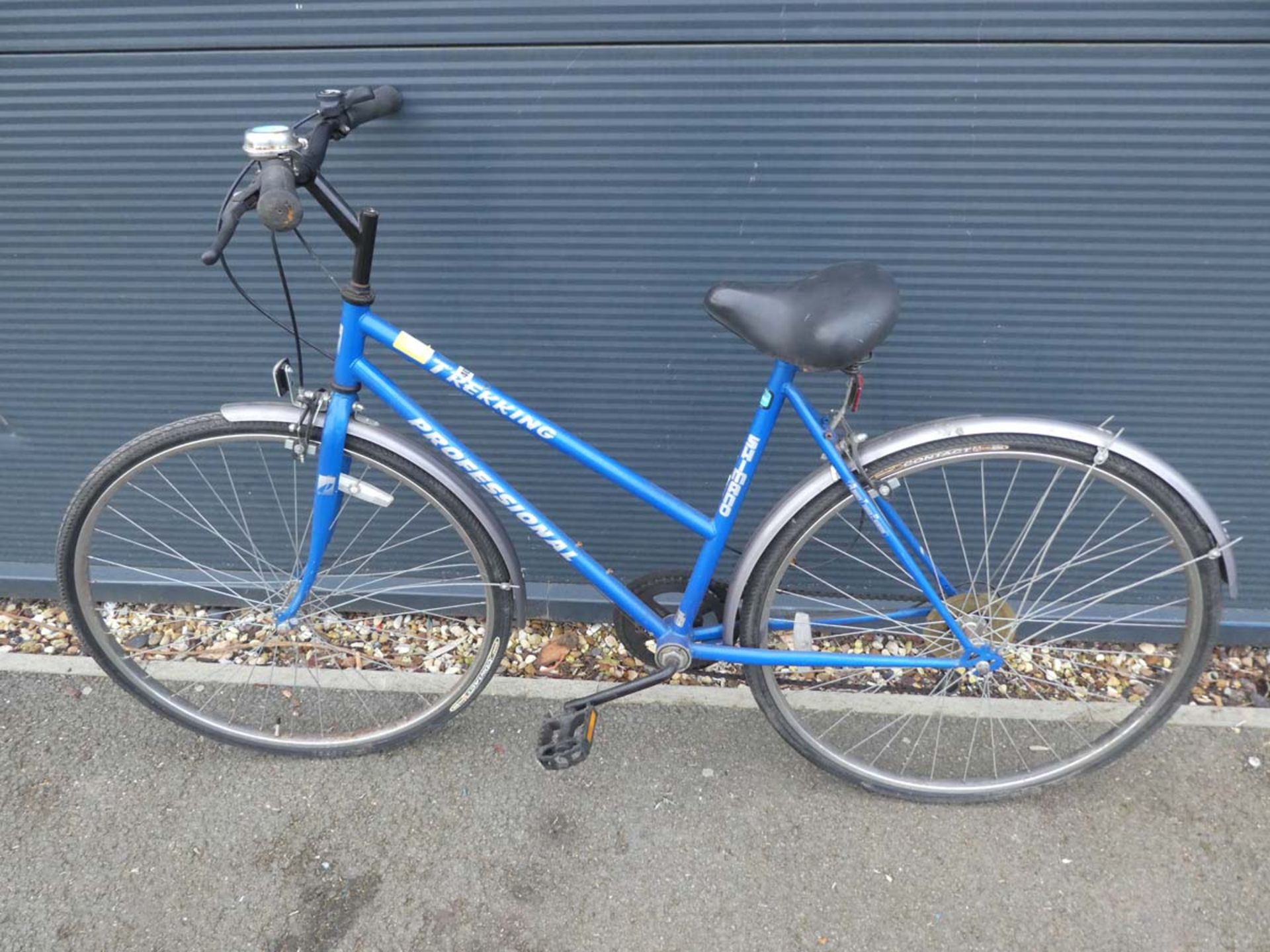 4025 Blue gents bike