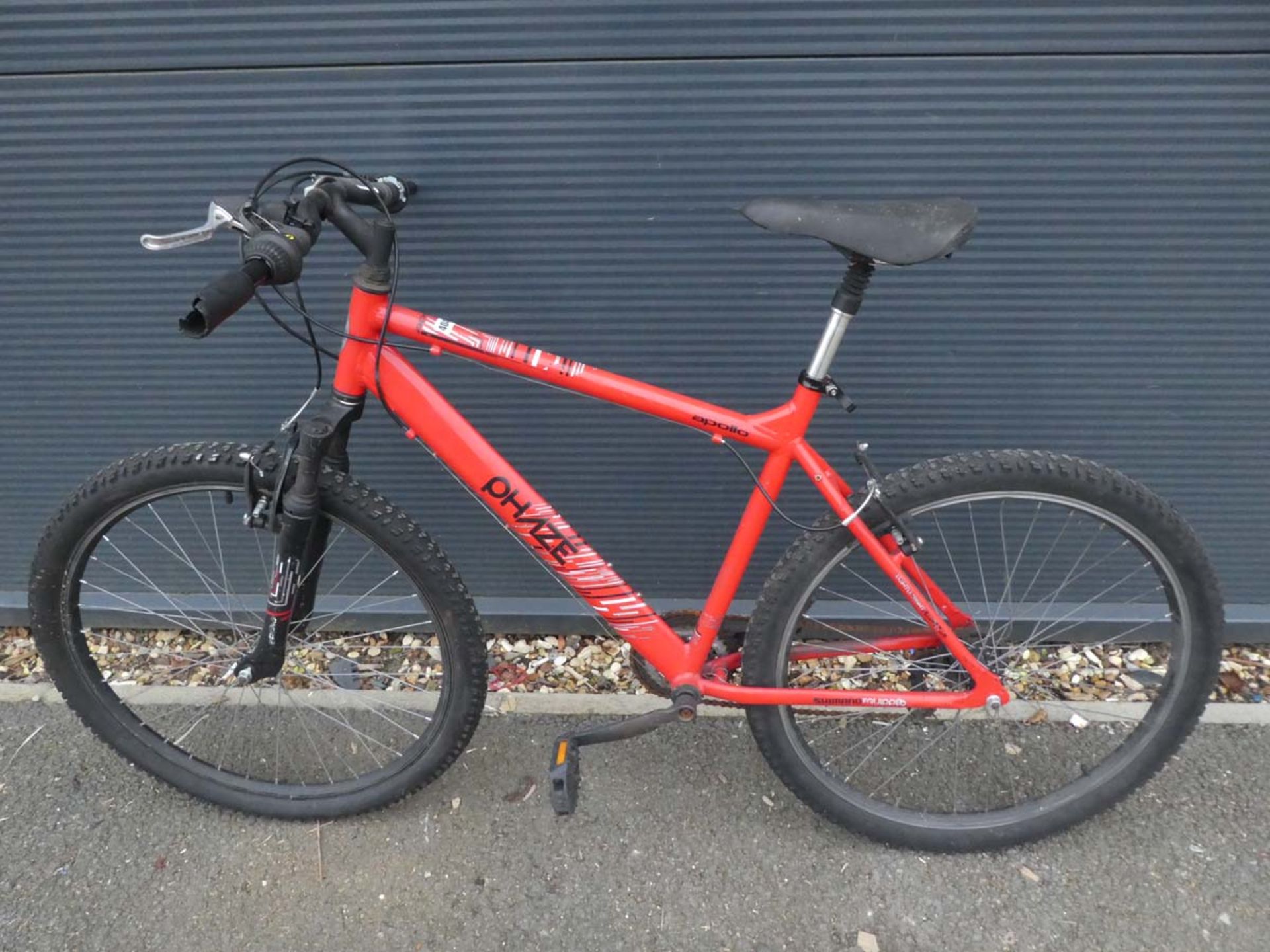 Red phase gents mountain bike