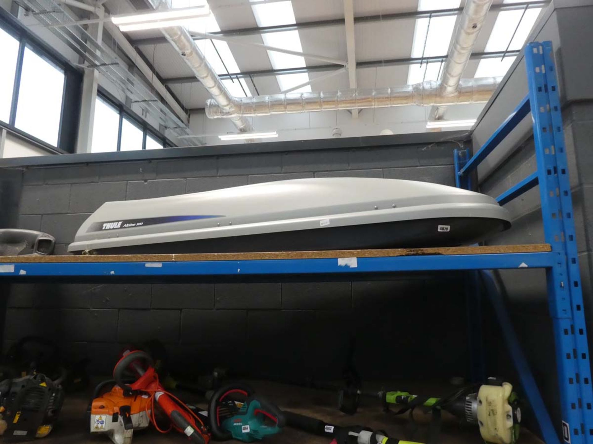 Large Apline 500 roof box