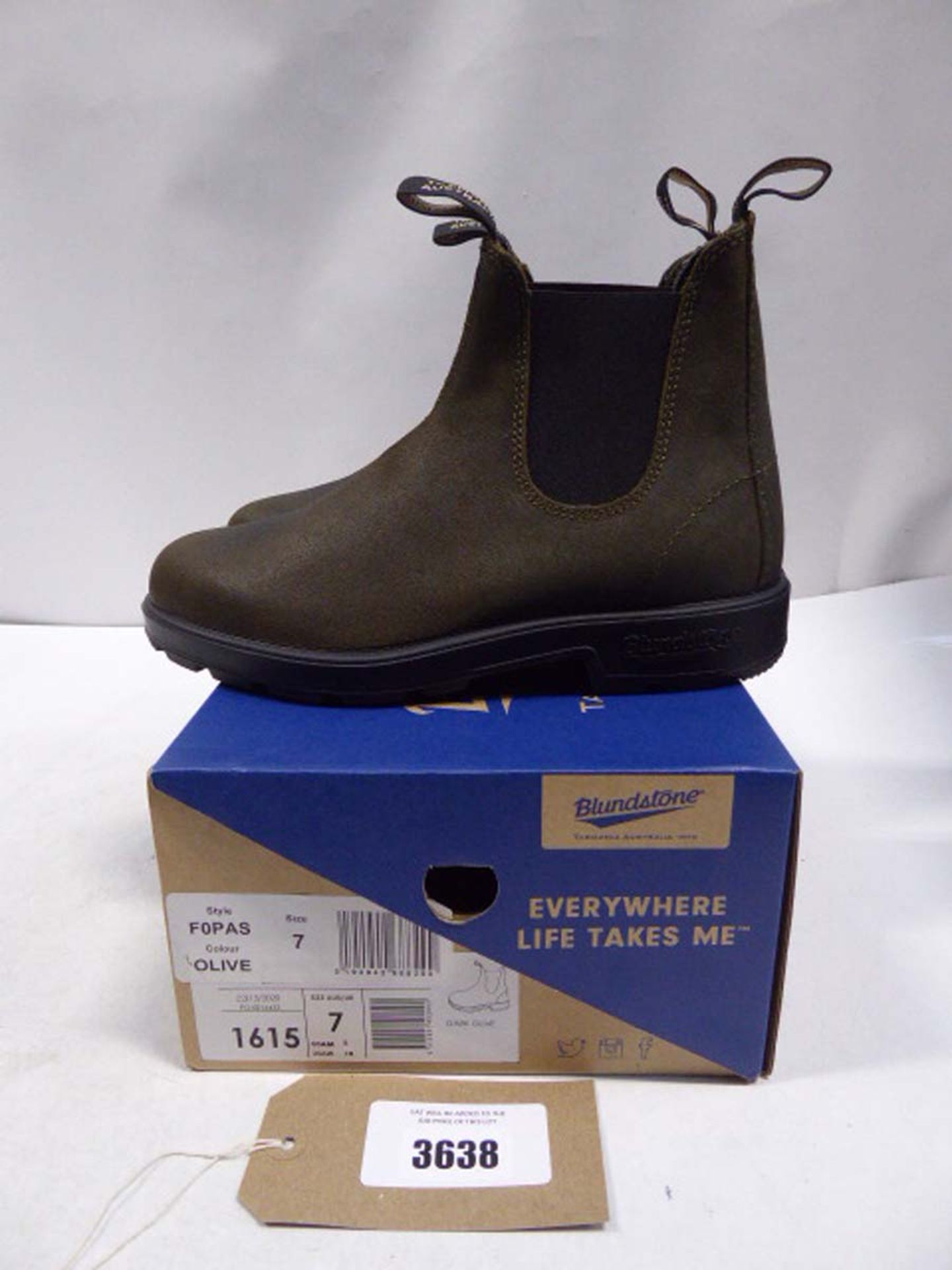 Blundstone olive ankle boots size 7