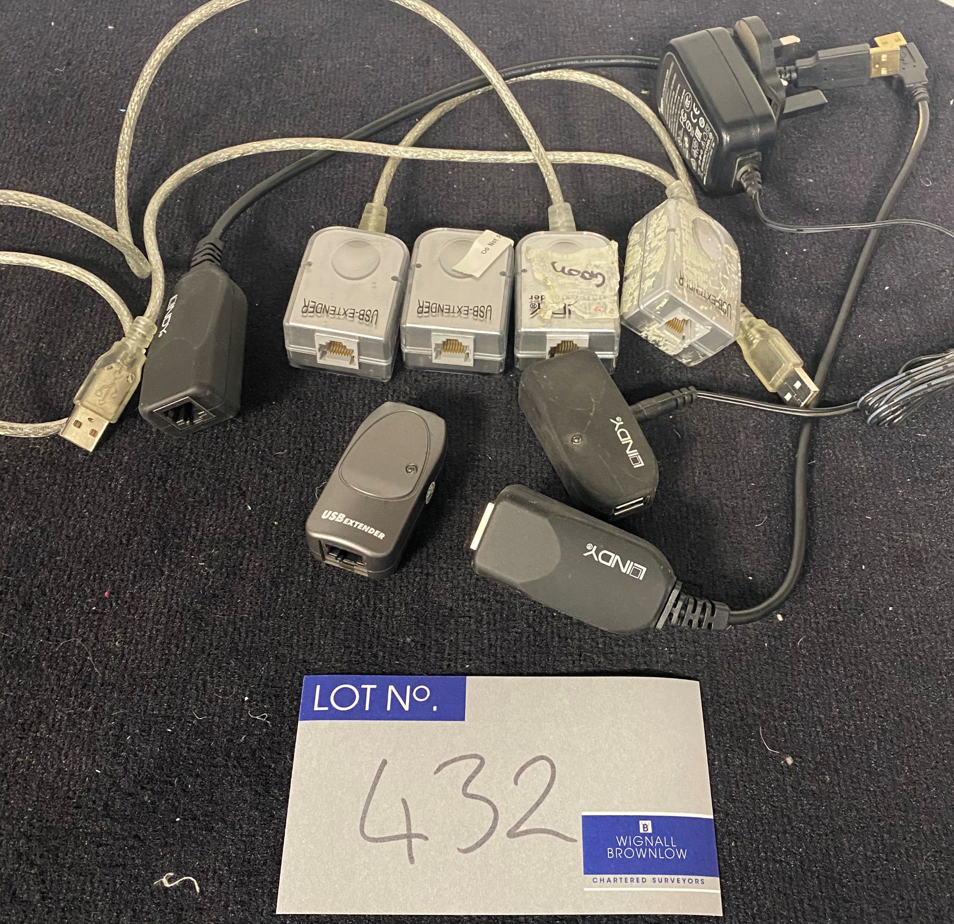 Approx. 8 USB Extenders (not tested).