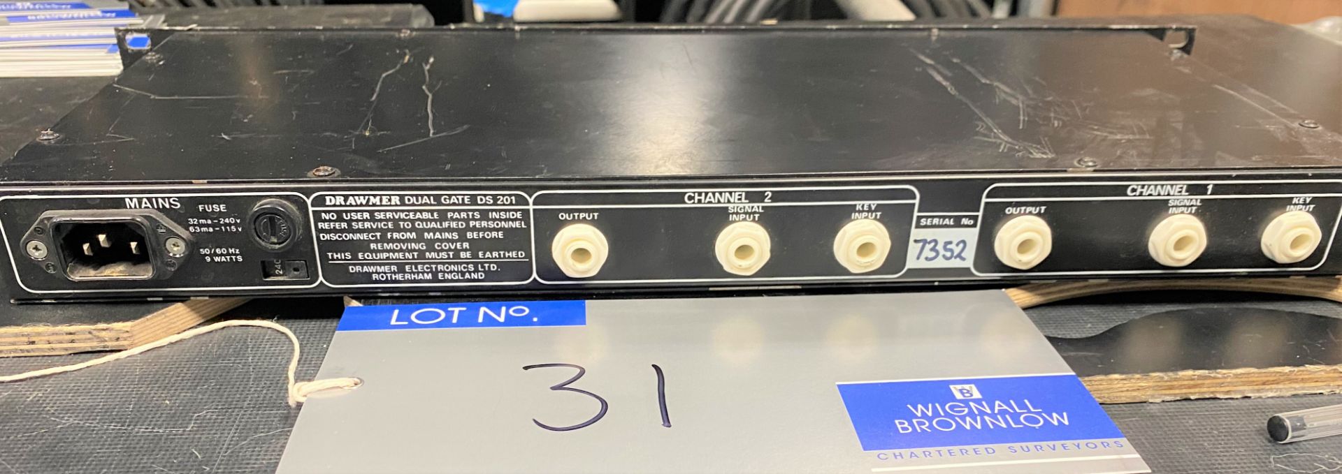 A Drawmer Dual Gate DS201 Dual Channel Noise Gate (powers up). - Image 2 of 2