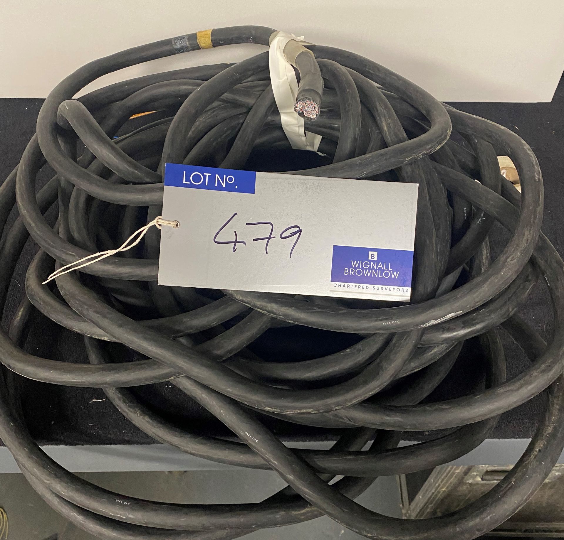A length of 24 pairs Multi Core Cable, approx. 20m (not tested).
