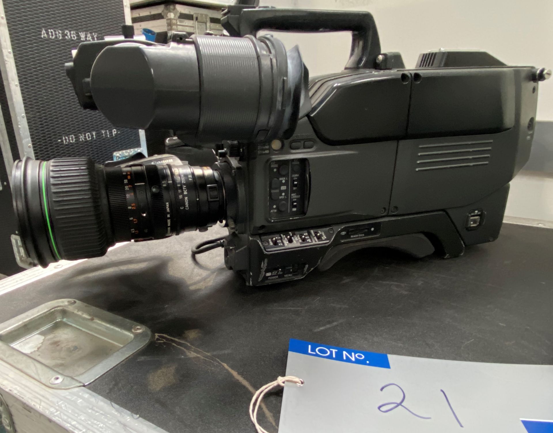 A Sony DXC-D55WSP SD Camera Channel with Canon BCTV Zoom Lens, Camera Control Unit, Remote Control - Image 2 of 8