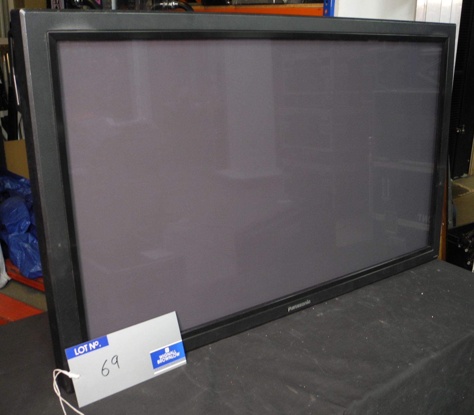 2 Panasonic TH-42PF20E 42in Plasma Screens; SDI in and loop out cards installed, one screen has 3 - Image 2 of 7