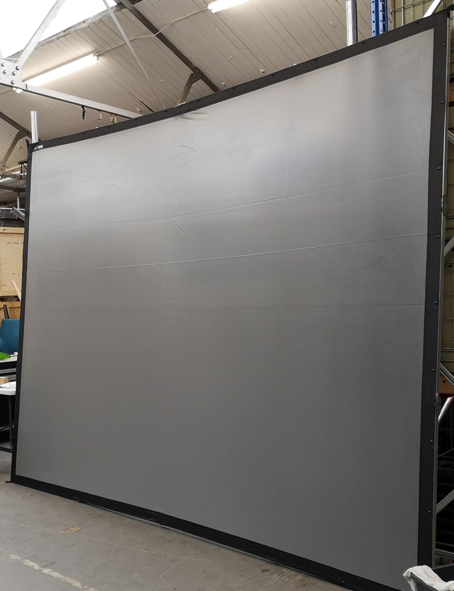 A DA-LITE 12ft x 9ft Rear Projection Fastfold Screen with frame, legs, bolts, screen surface, bag - Image 6 of 10