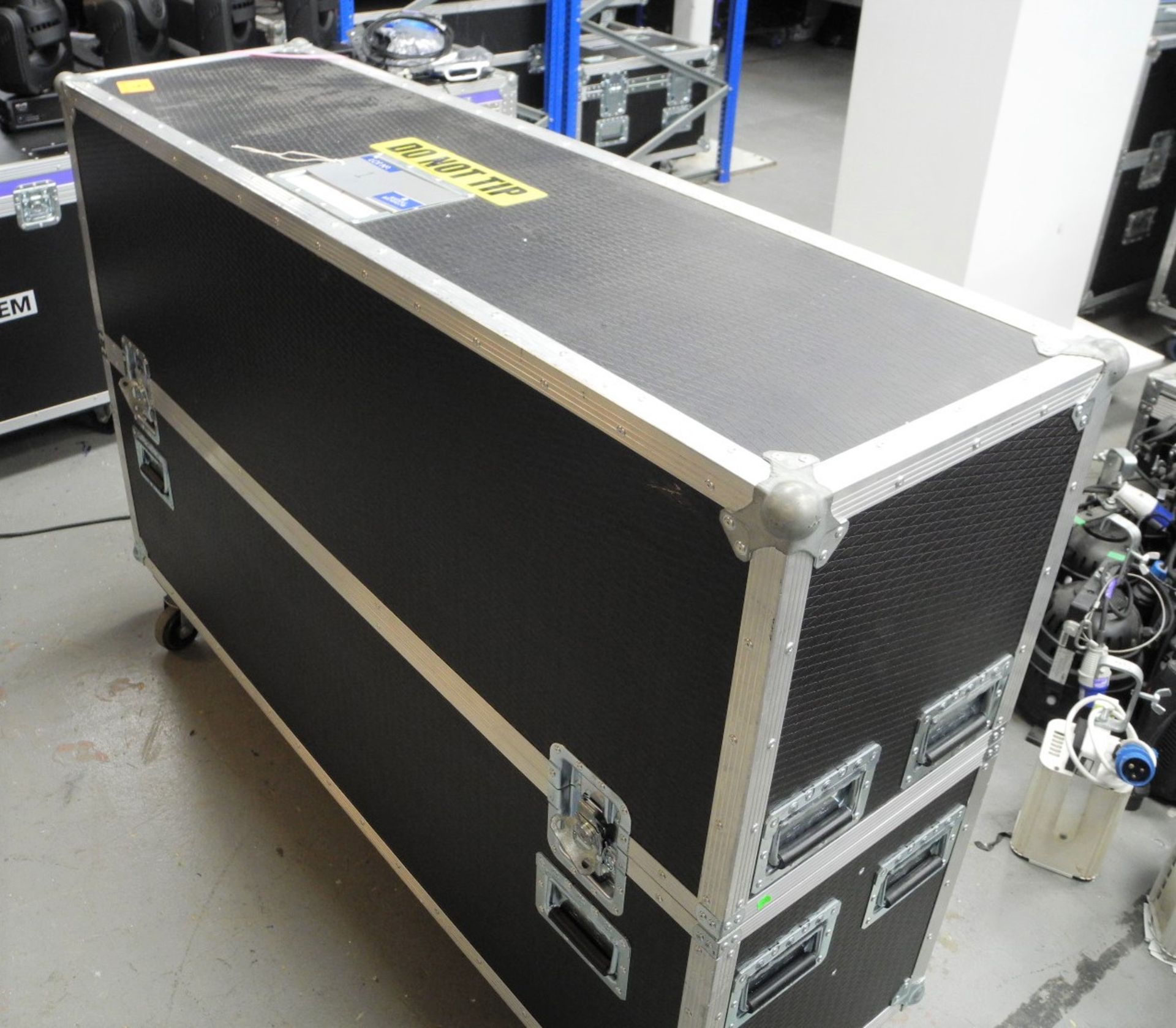 A Pair of Panasonic TH65EF1E 65in LCD Displays in mobile flight case (as new condition) with 2 - Image 3 of 4