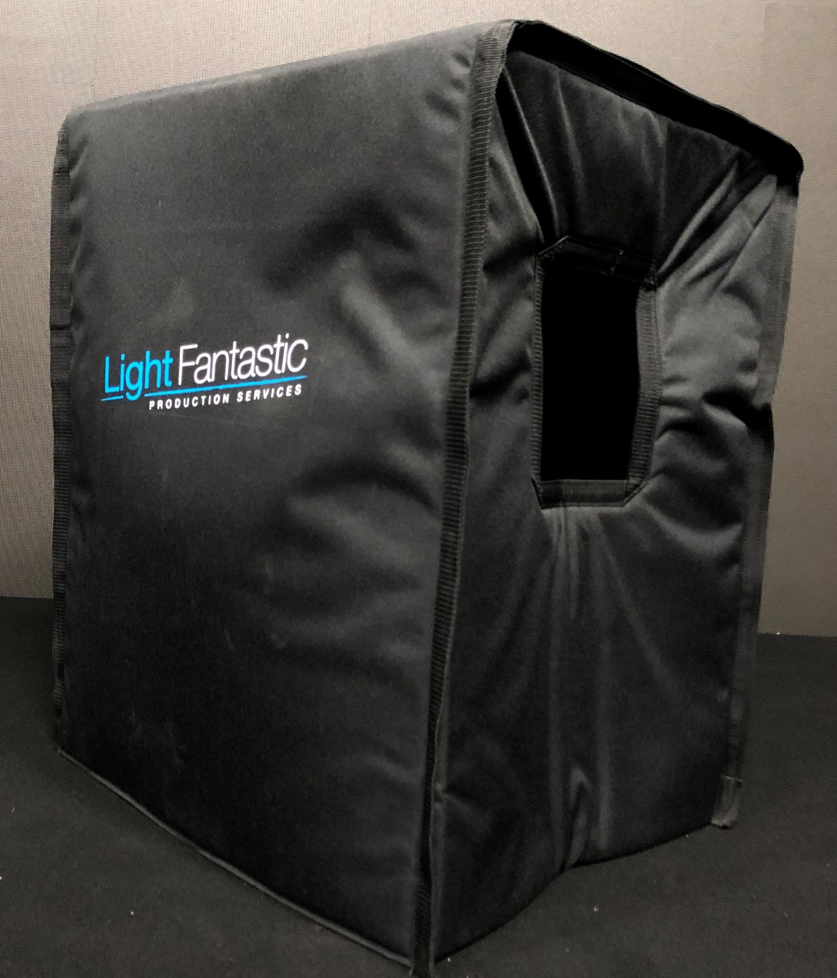 2 x Padded Transit Bags for D+B Q-Sub, branded 'Light Fantastic Production Services', 560mm x - Image 5 of 6