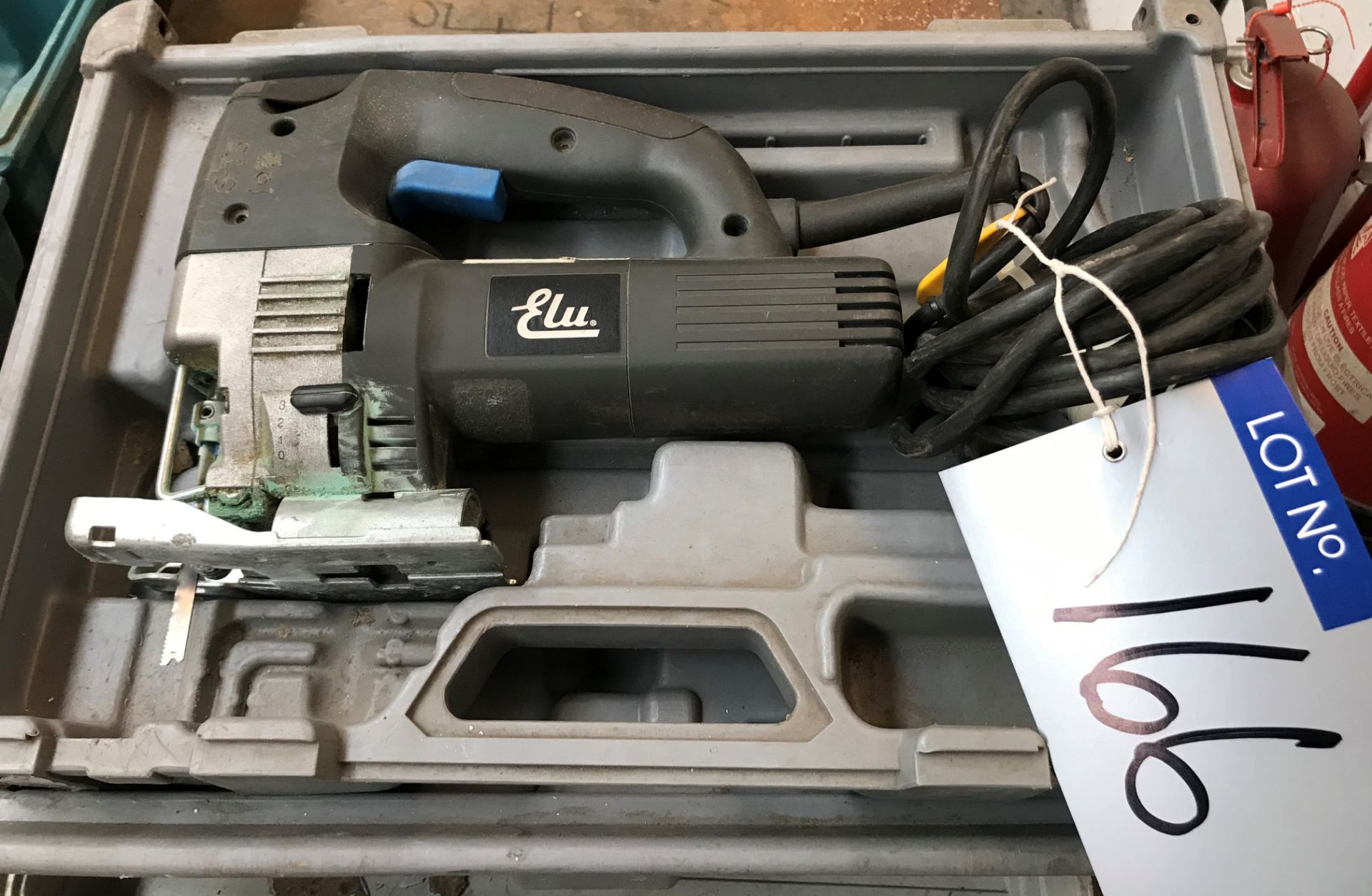 An Elu ST82KL Jigsaw with case, 110v.