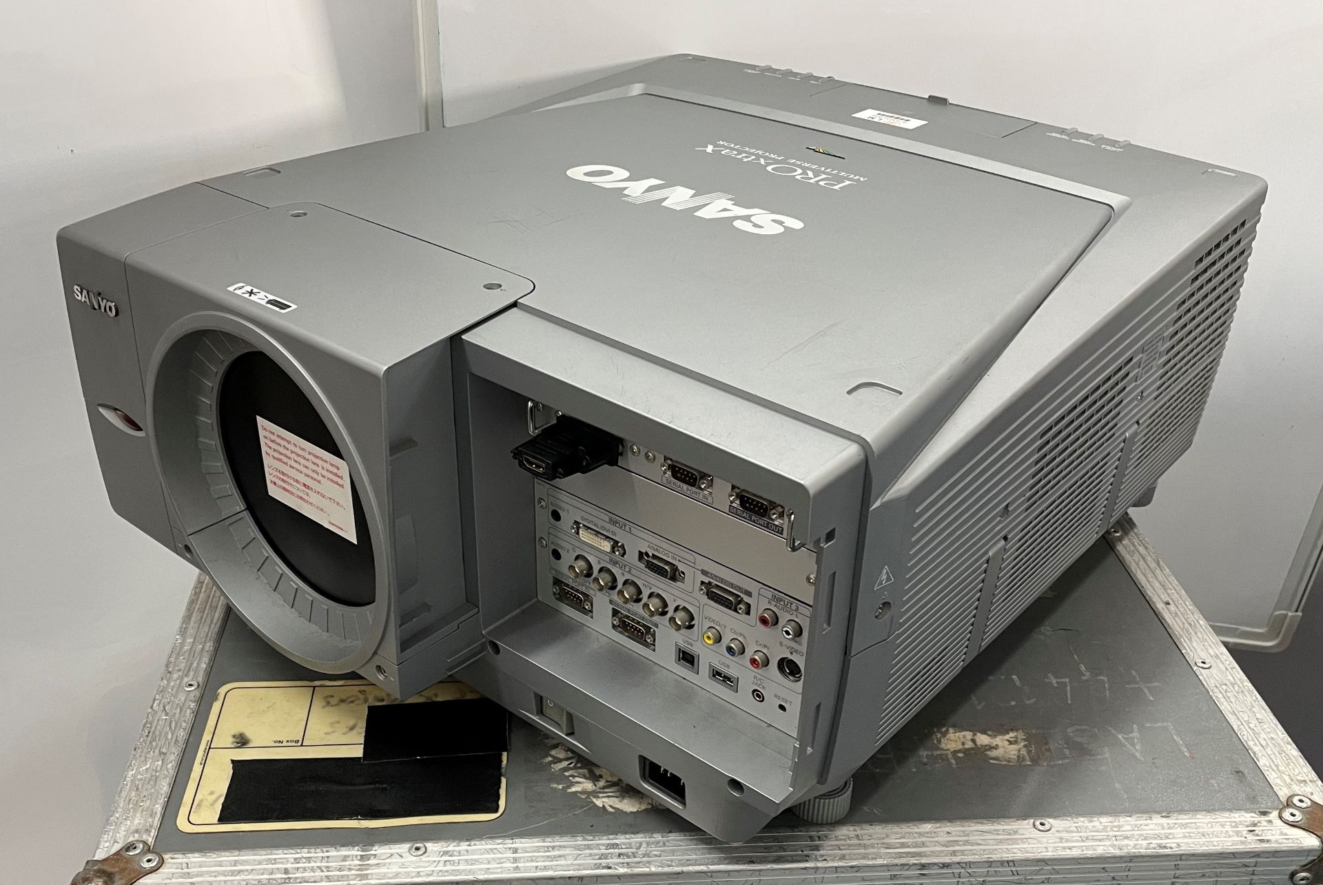A Sanyo PROxtraX PLC XF-60 Multiverse Projector No.G4X01275 with 0.8:1 Lens, 1024 x 768, Lamp and