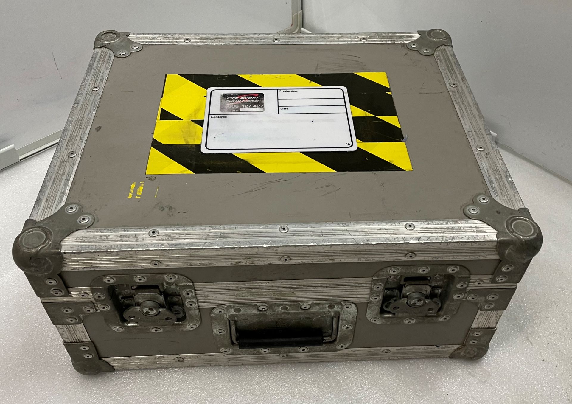 A Flight Case, 51cm w x 41cm dp x 24cm h (external), 46.5cm w x 37cm dp x 20cm h (internal without