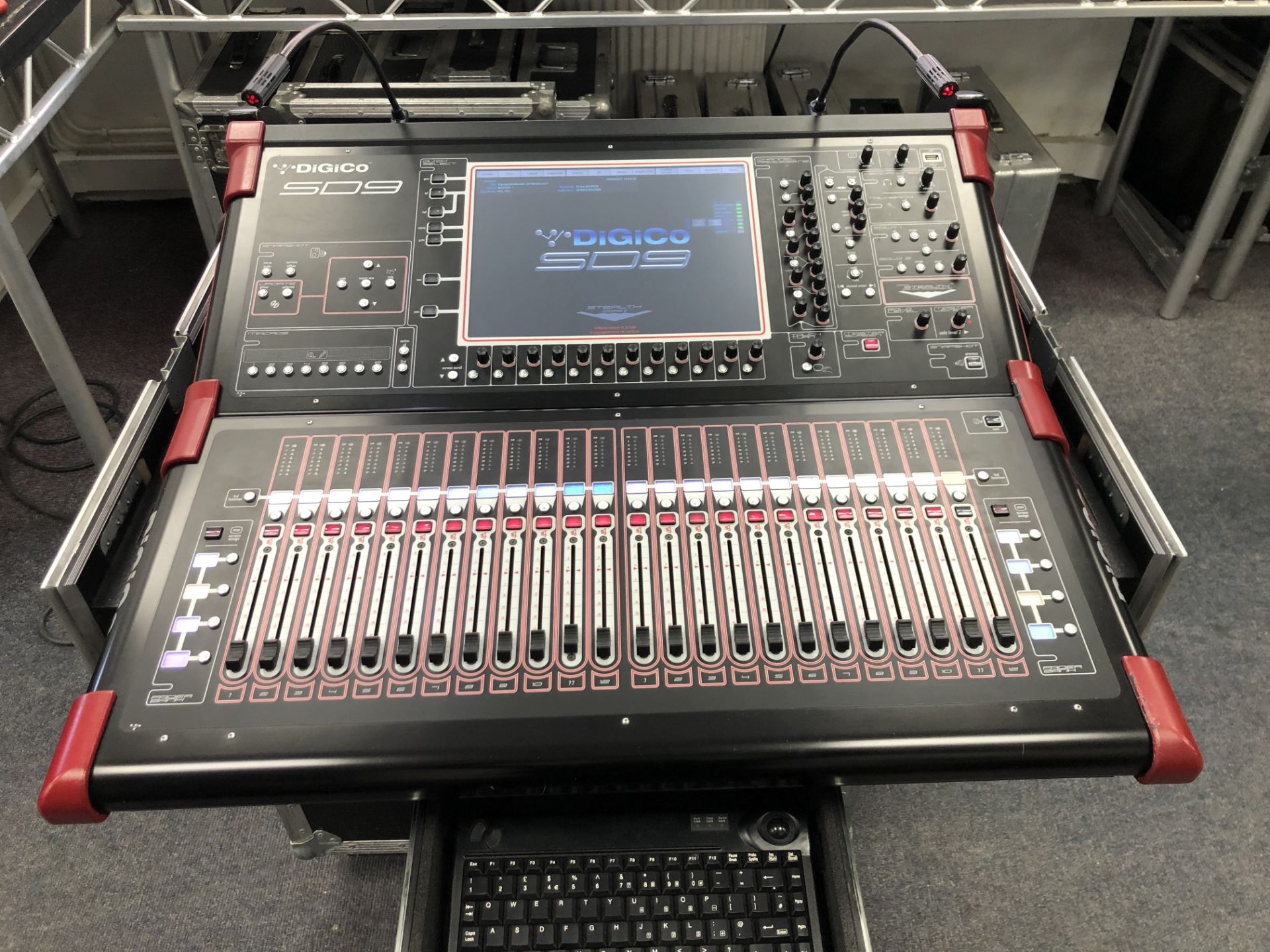 A Digico SD9 Sound Mixing Console, Core 2 Software with D-Rack 32 input, 16 output and 2 x 75m - Image 3 of 11