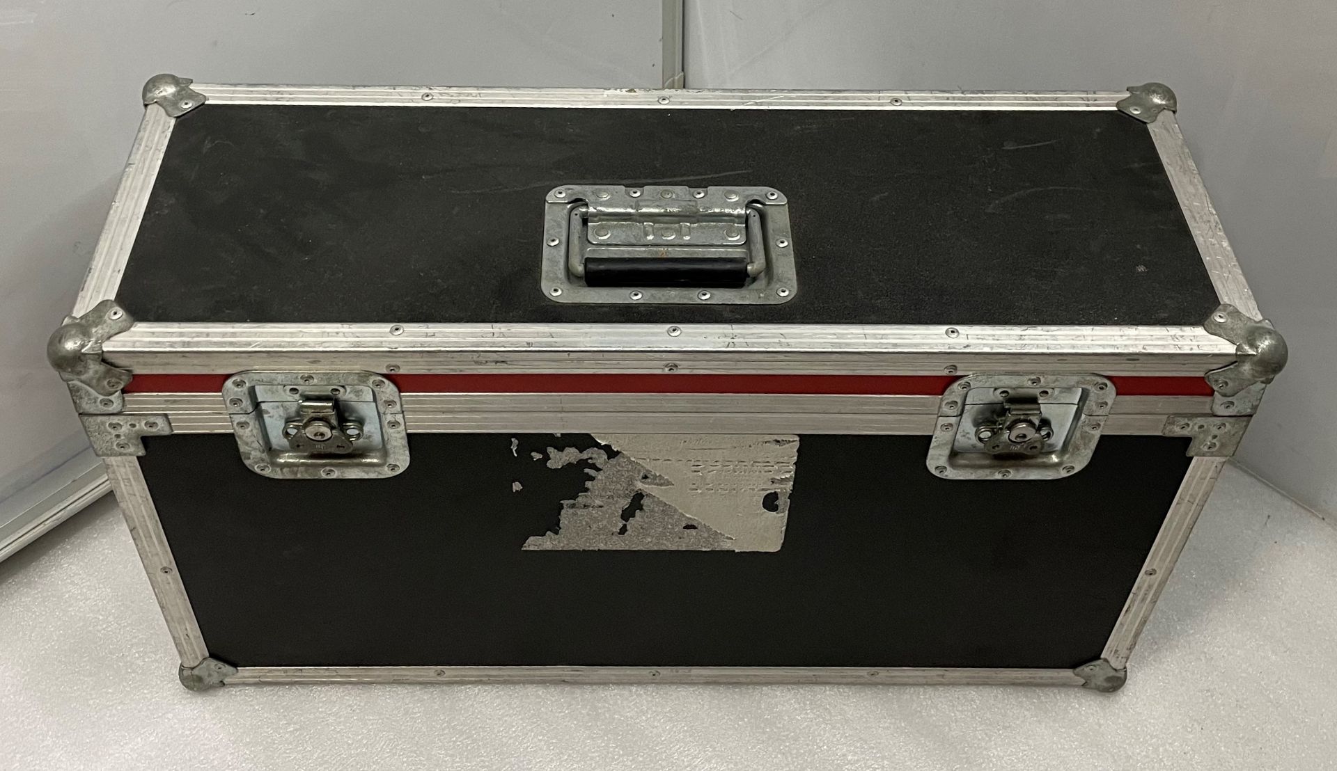 A Flight Case, 71cm w x 26cm dp x 40cm h (external), 67cm w x 21.5cm dp x 35cm h (internal without