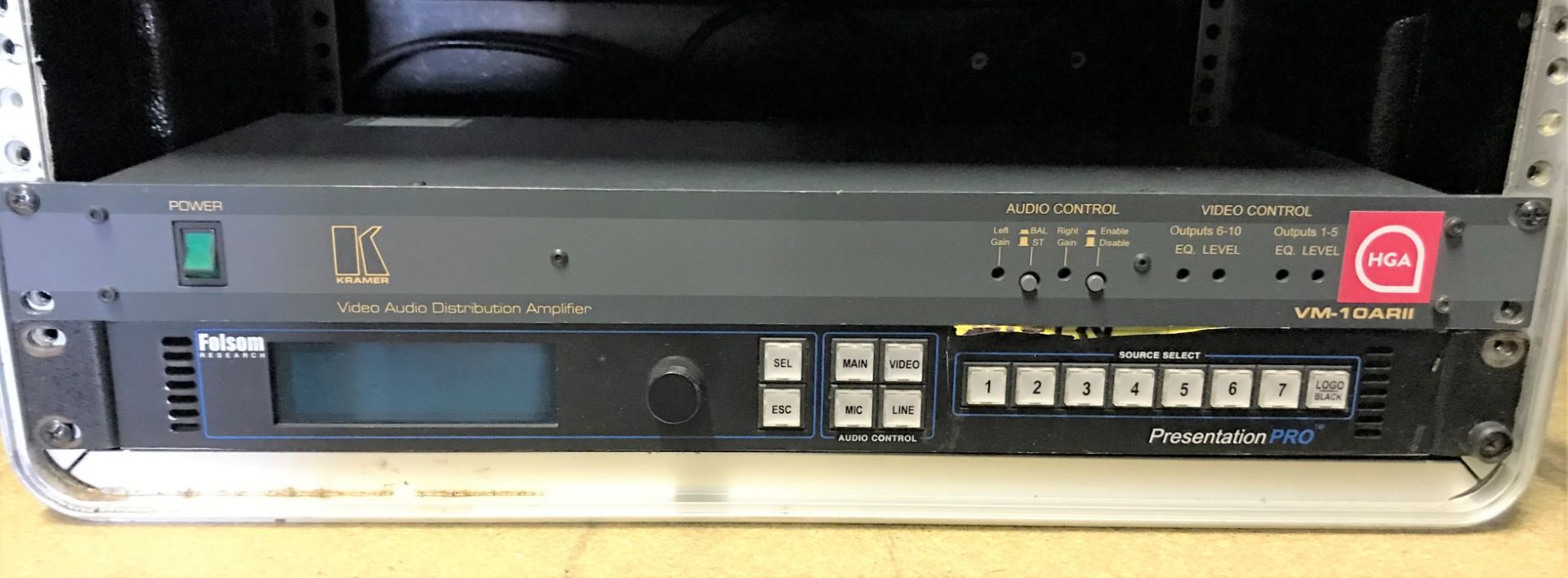A Kramer VM-10ARII Video Distribution Amplifier with Folsom Research Presentation PRO Seamless
