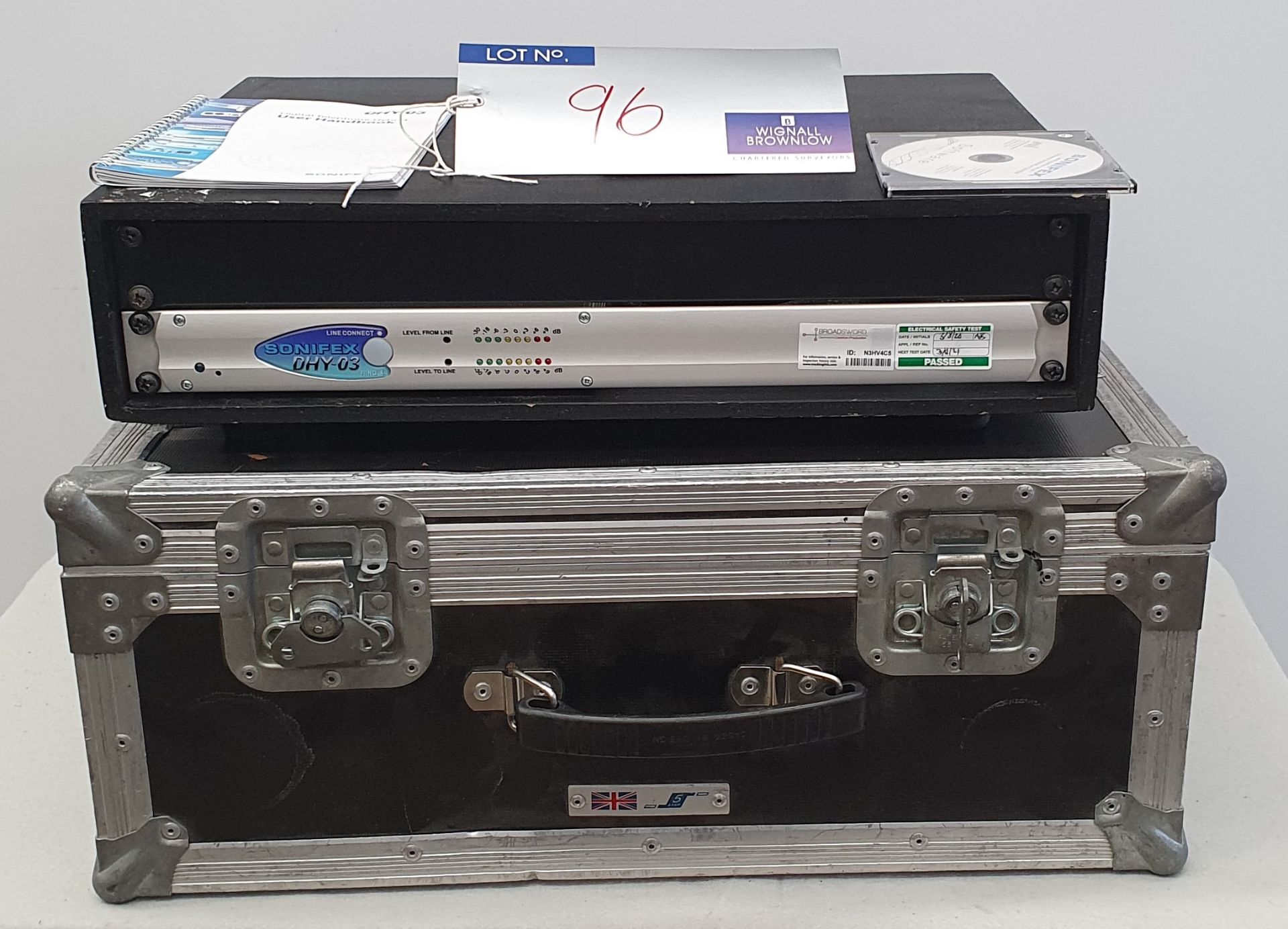 A Sonifex DHY-03 Telephone Balancing Unit No.003958 with 5star flight case. - Image 2 of 3