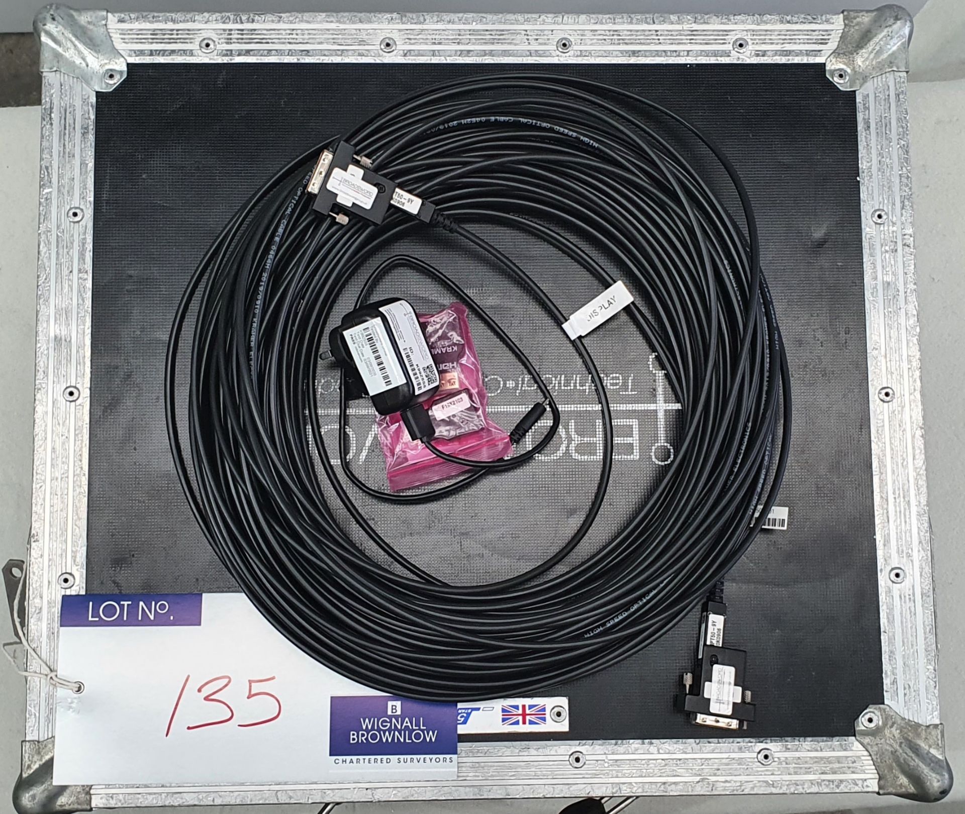 50m Kramer DVI Fibre Cable with PSU and slim 5star flight case, 440mm x 490mm x 150mm. - Image 2 of 3