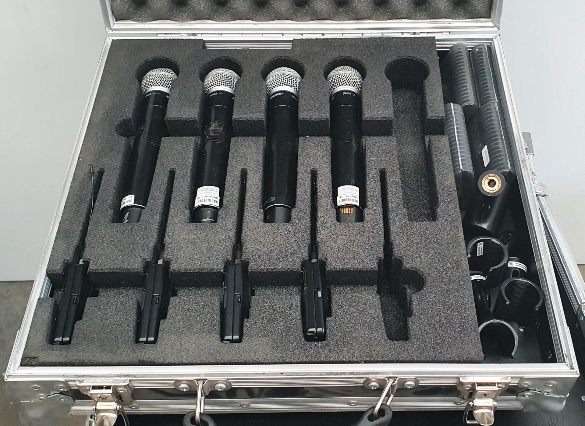 A Shure Microphone Kit comprising: 4 Shure QLXD1 Bodypack Transmitters with 4 Shure QLXD2/SM58 - Image 3 of 6