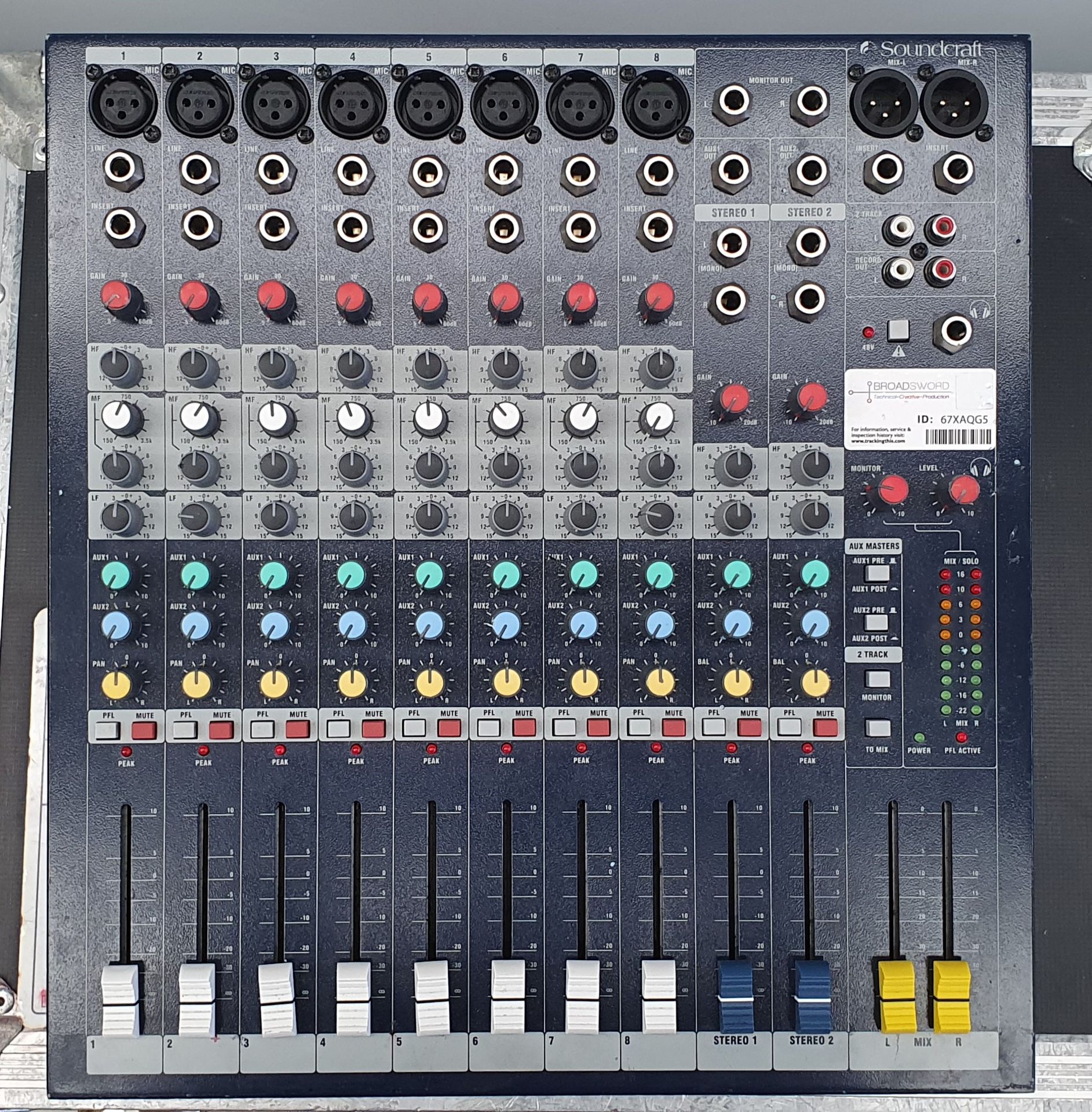 A Soundcraft EPM8 8 Channel Mixer Sound Mixing Desk with Road Ready Flight Case, 475mm x 390mm x - Image 2 of 3