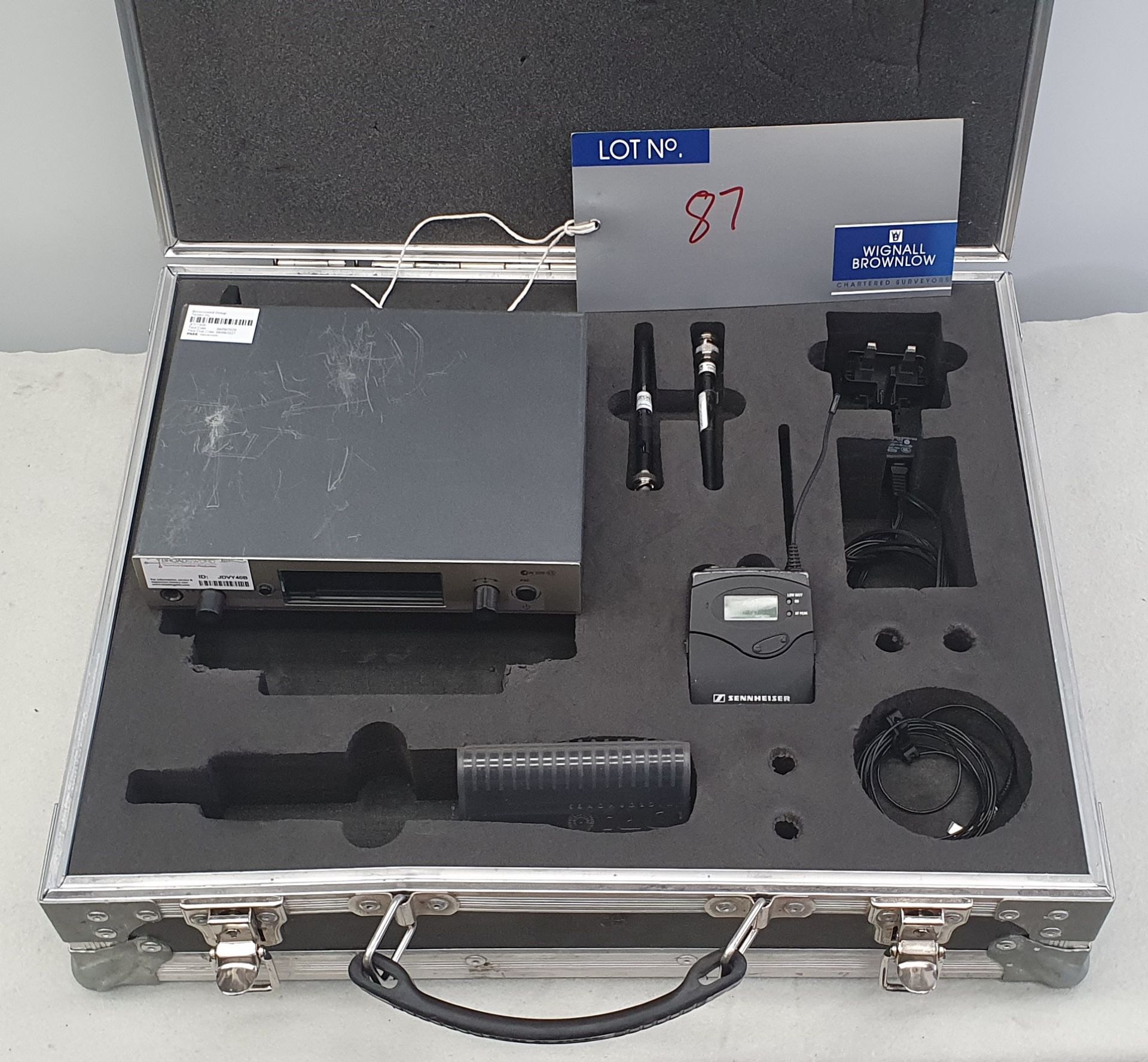 A Sennheiser Lapel Radio Microphone Kit comprising: 1 EW300 G3 Receiver, 1 Bodypack Transmitter, 2 - Image 2 of 2