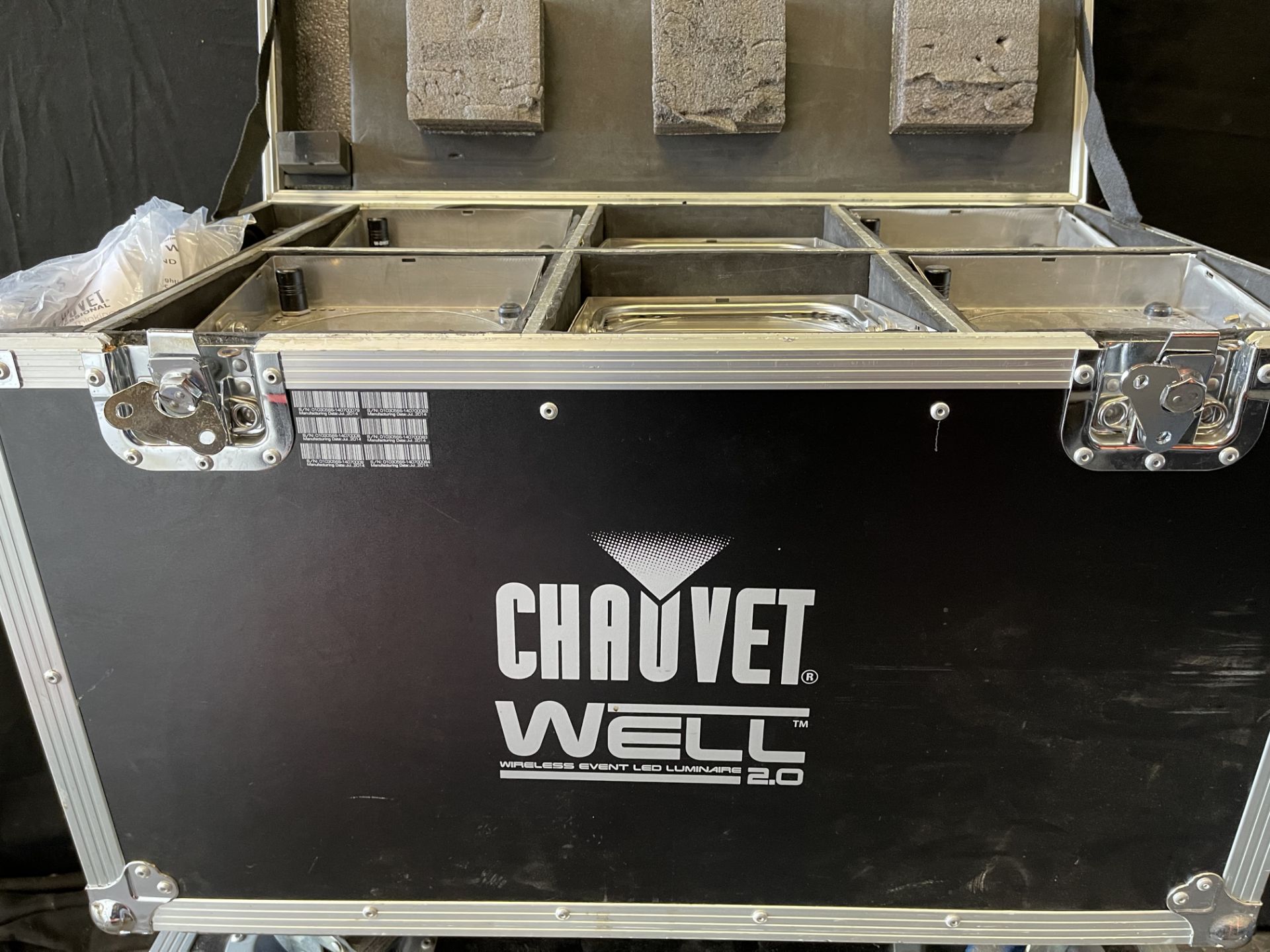 A Set of 6 Chauvet Well 2.0 Wireless Uplighters with charging case, not currently working or - Image 2 of 3