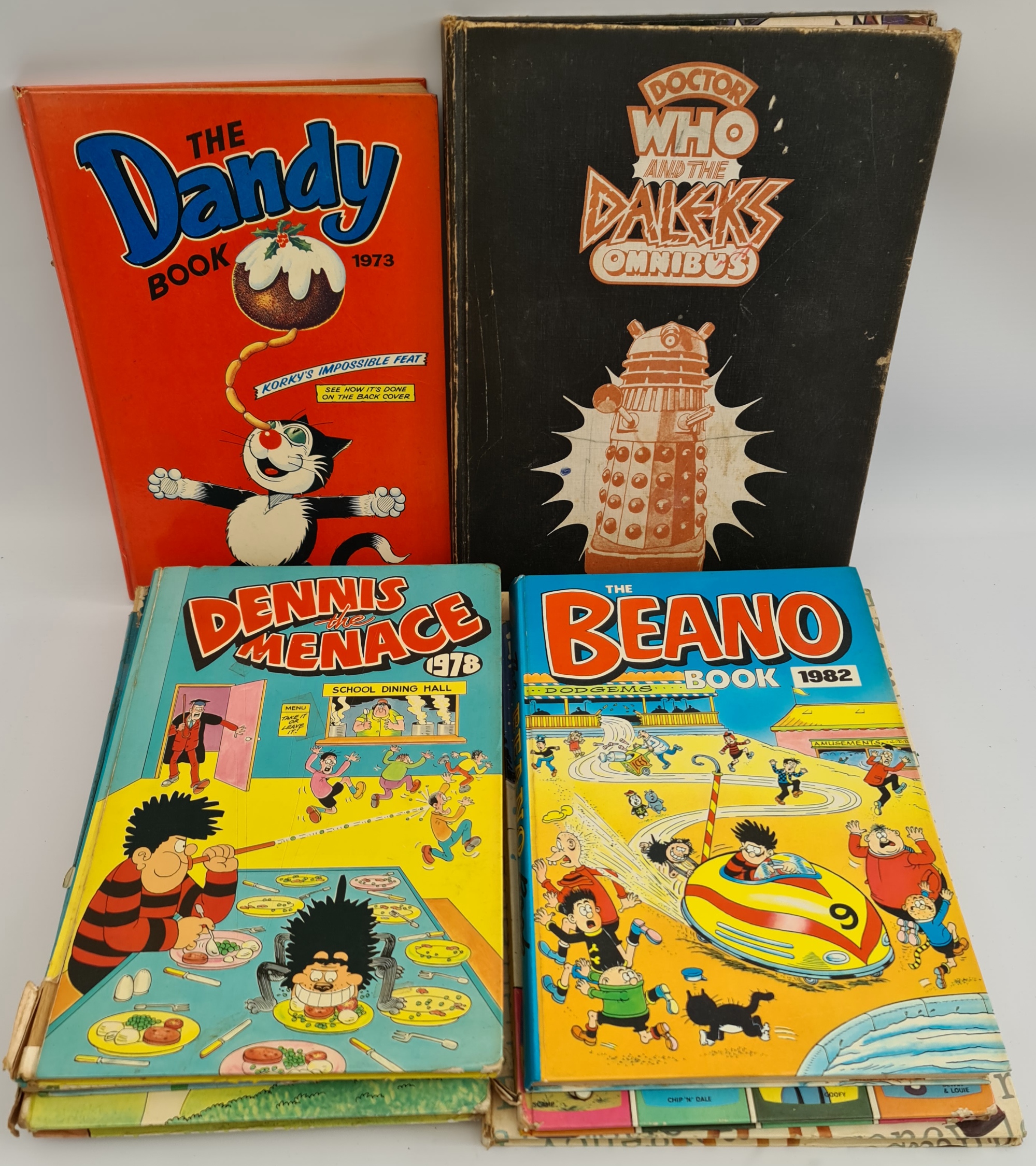 Vintage 8 x Comic Annuals Includes Beano Dr Who & The Dandy