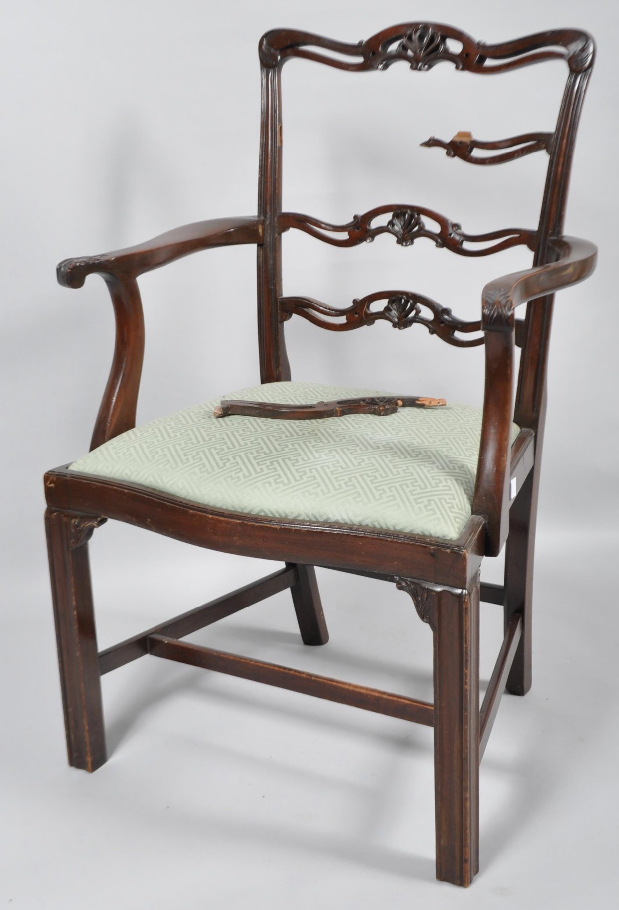 Five george III dining chairs for restoration - Image 3 of 3