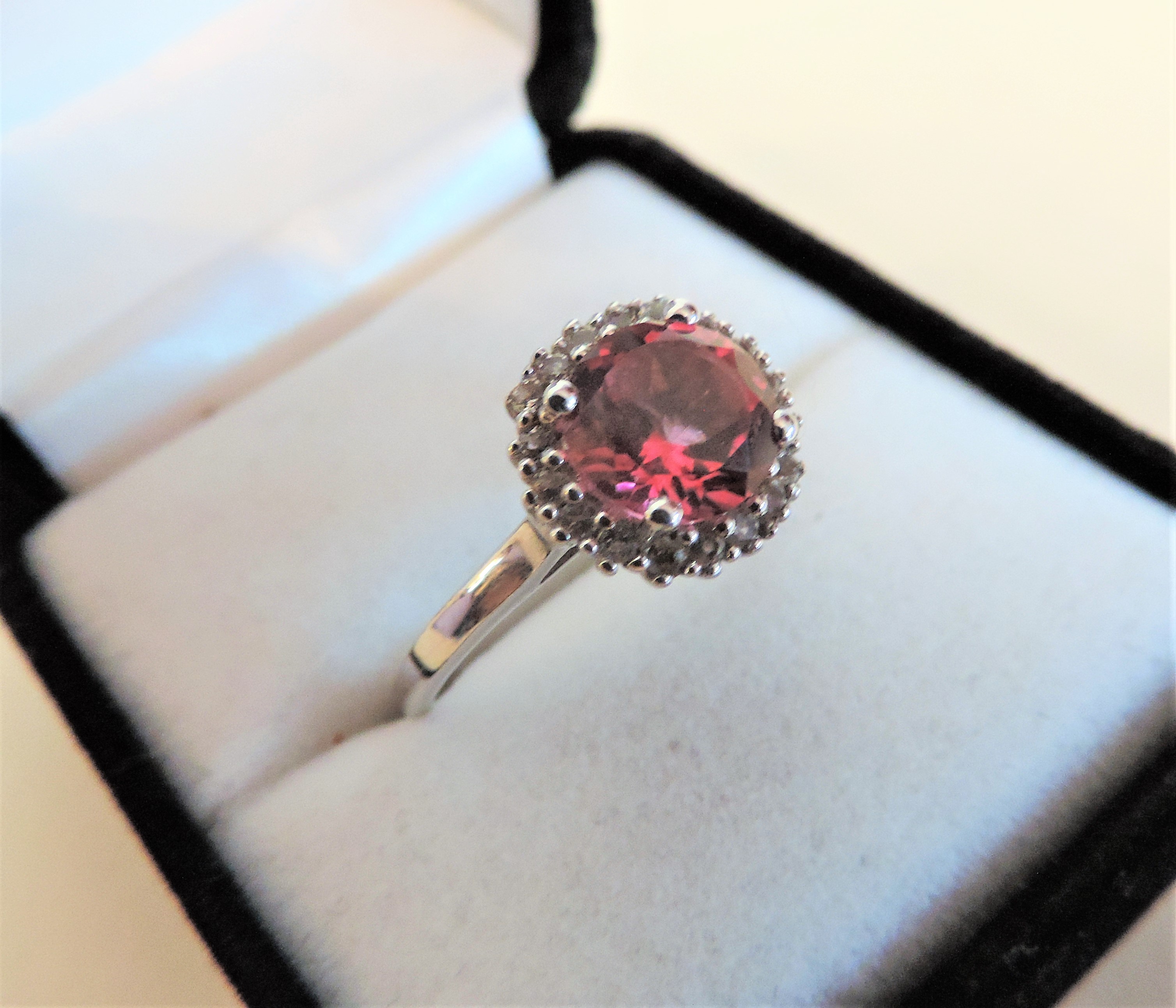 2.50ct Pink Topaz Ring in 925 Sterling Silver - Image 2 of 4