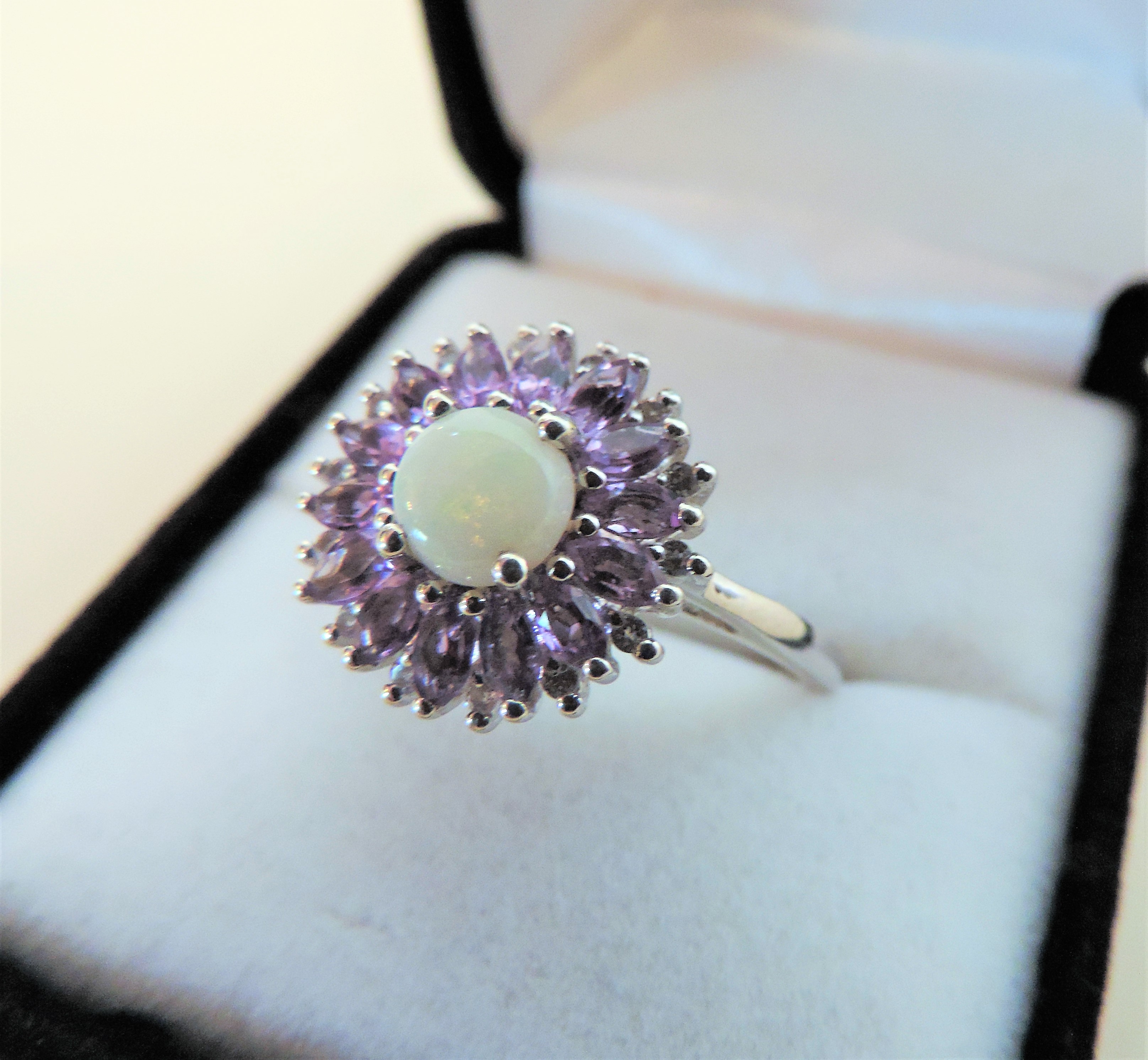 Amethyst & Opal Sterling Silver Ring - Image 3 of 4