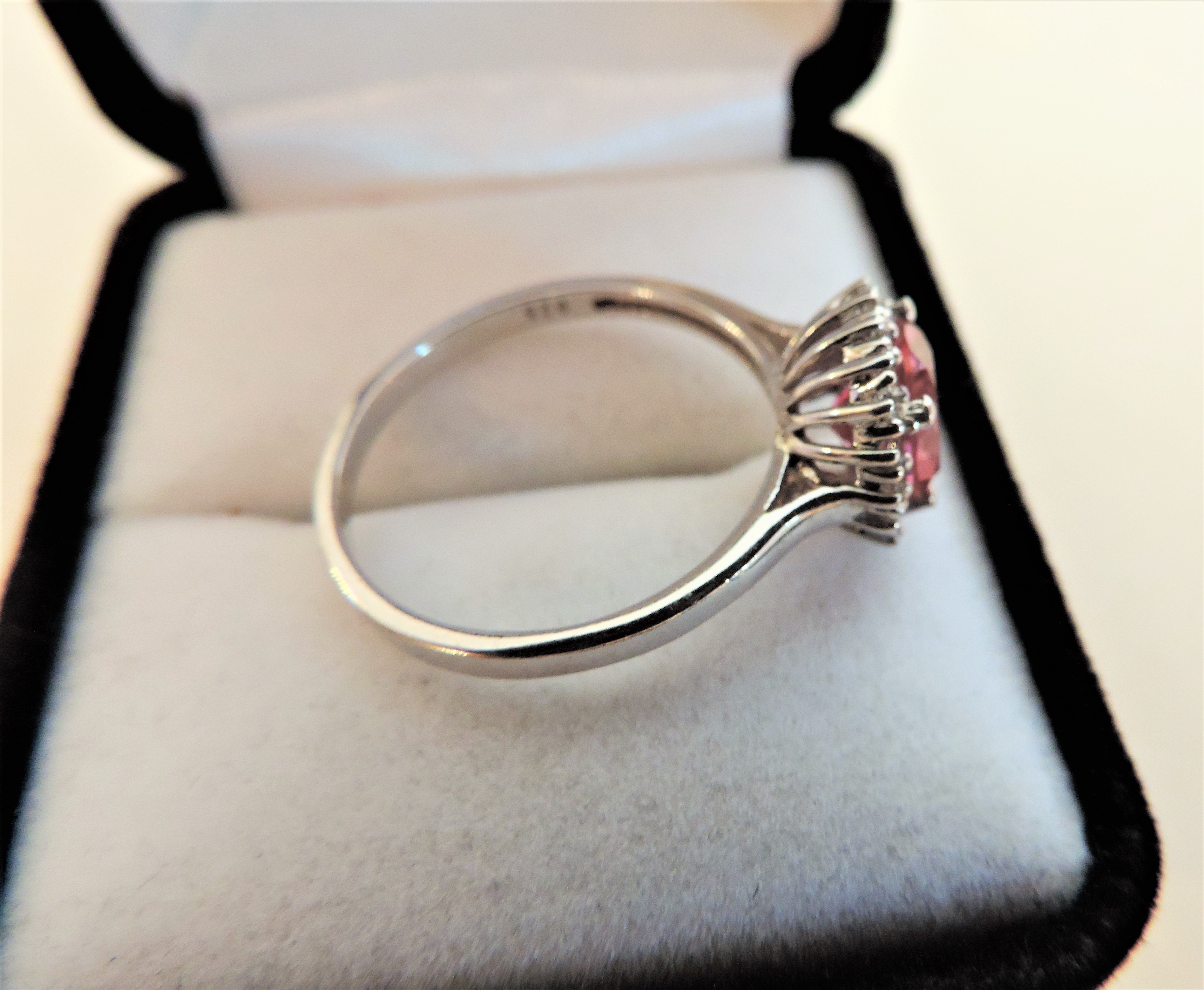 2.50ct Pink Topaz Ring in 925 Sterling Silver - Image 4 of 4