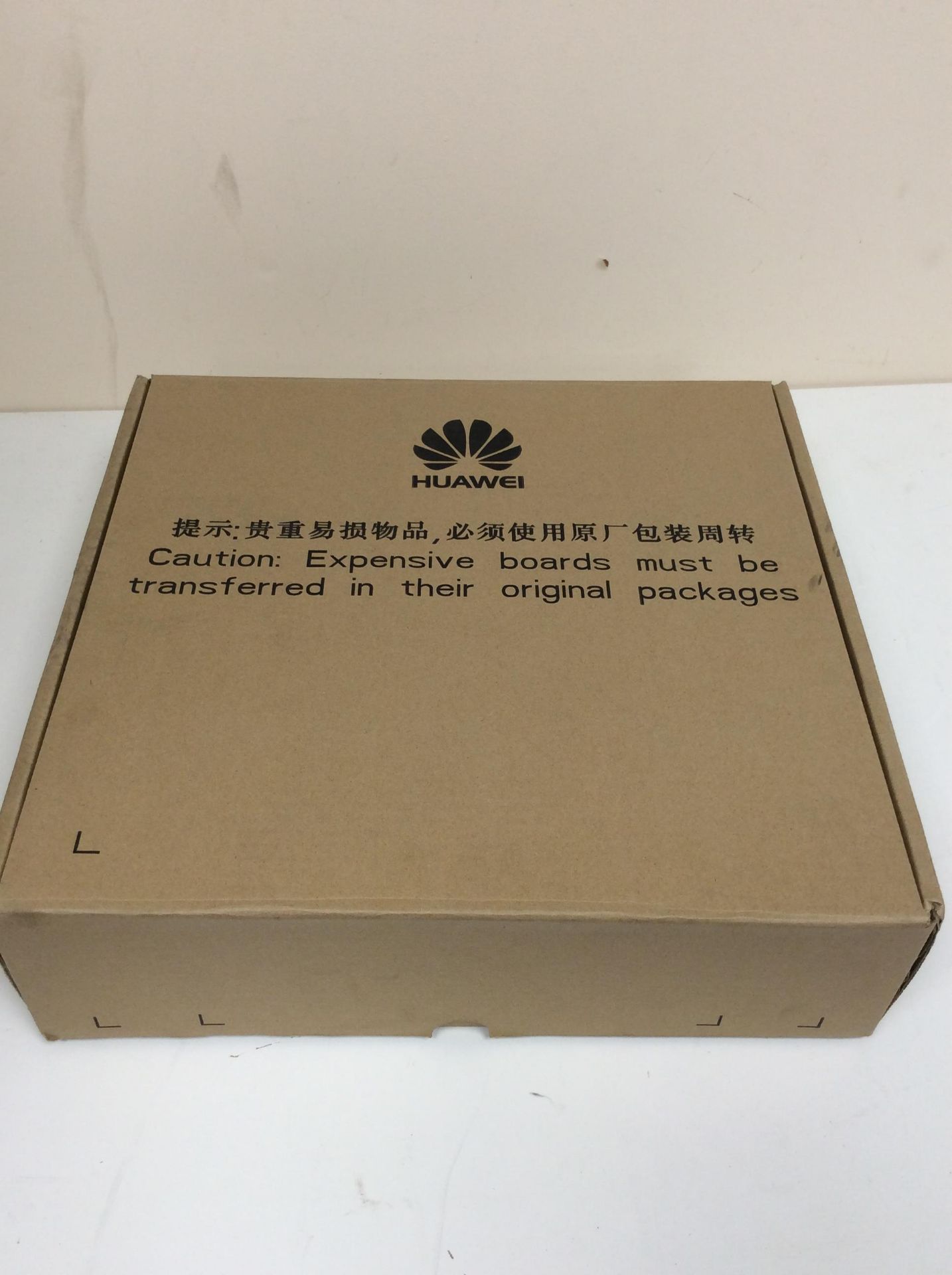 Huawei tn12obu205 c-band optical booster unit max 0dbm in and 23dbm out gain 23db - Image 2 of 3