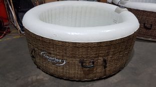 1 X Cleverspa Borneo - (RRP £350) Inflated, Appears To Hold Air. Control Panel Operates.