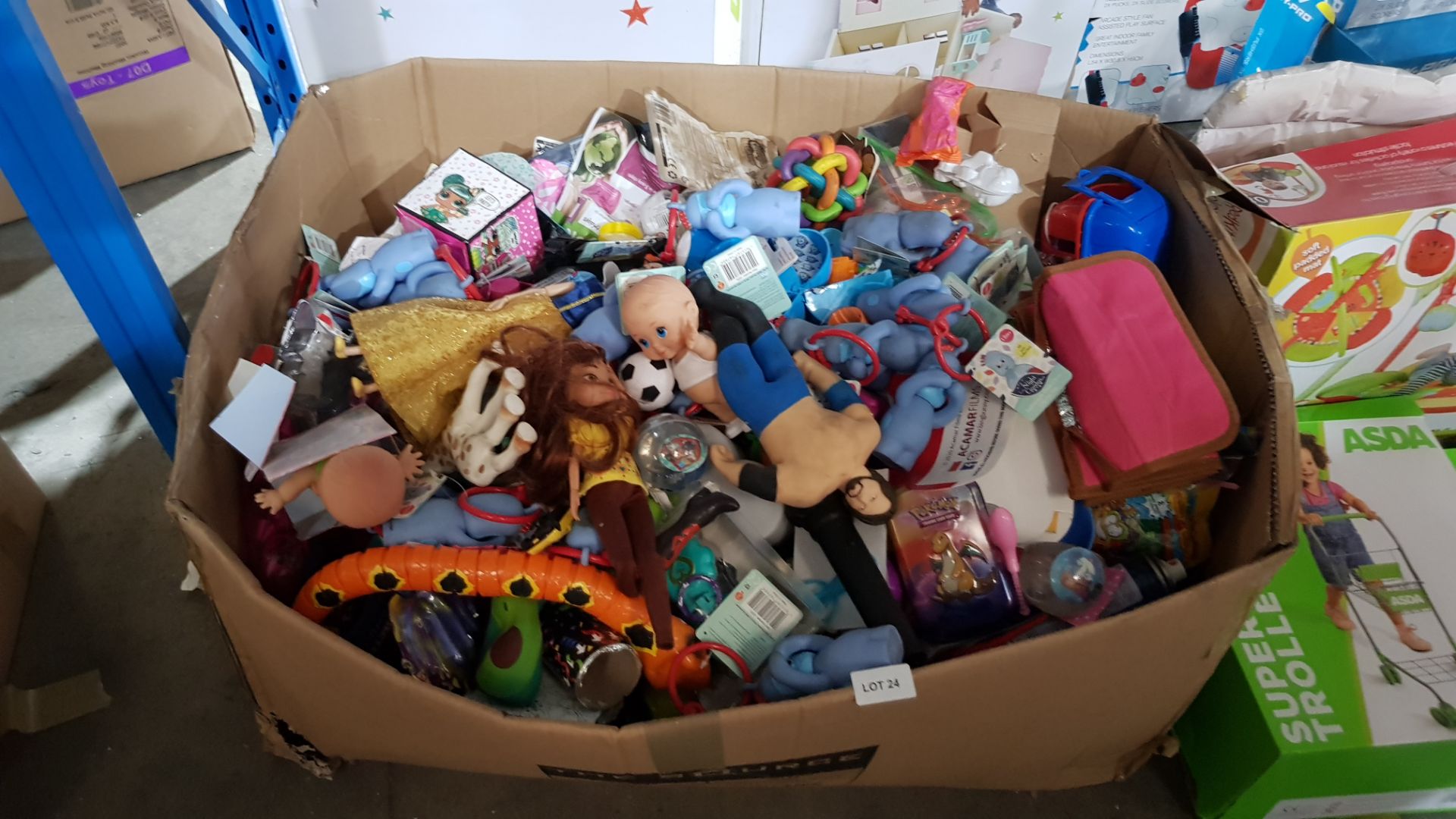 Contents Of Box Ð Mixed Small Toys To Inc Lol Surprise!, Iggle Piggle Peek A Boo, My Seet Bab...