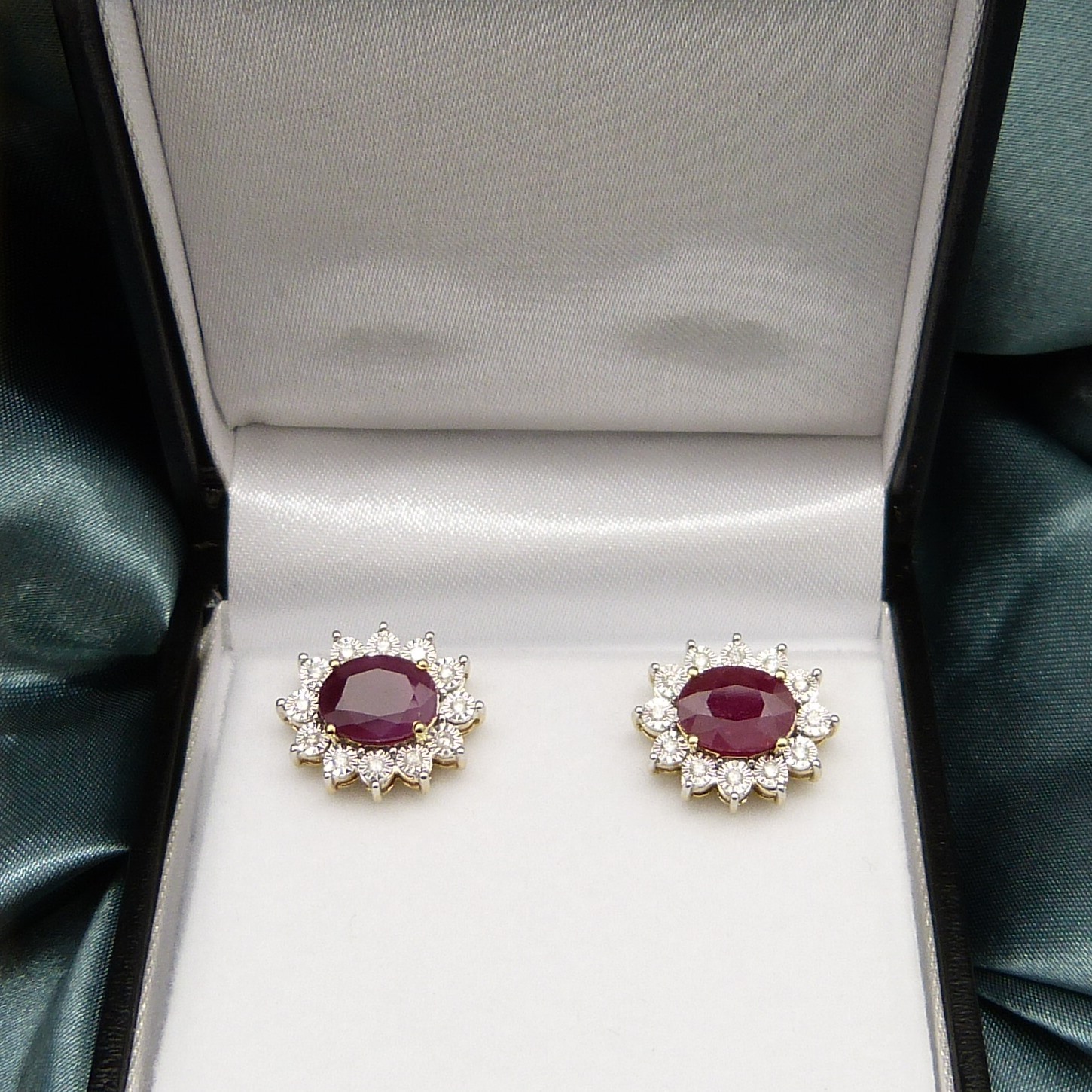 Ruby and diamond cluster stud earrings in 9ct yellow gold, boxed. - Image 2 of 5