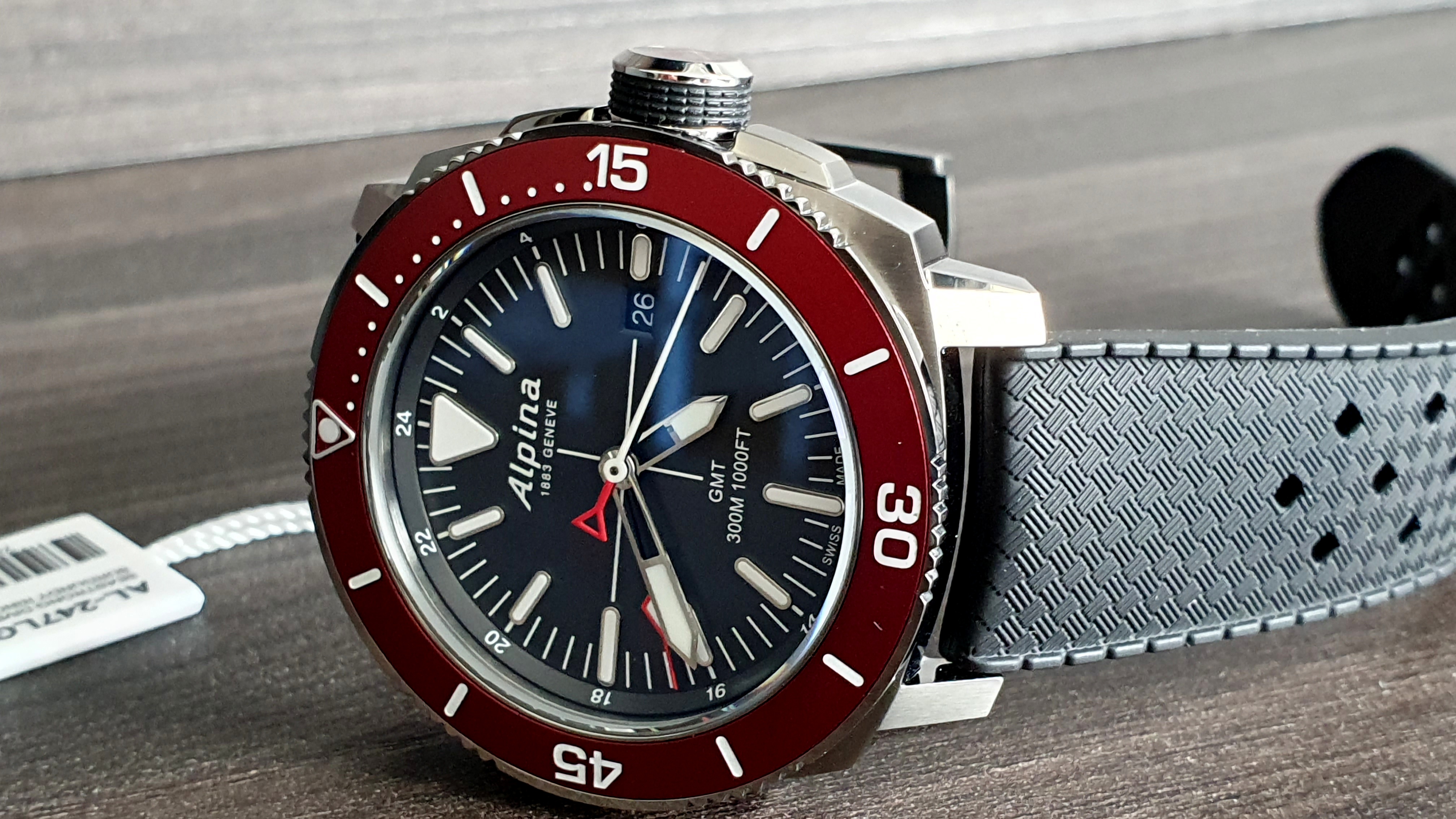 Alpina - Seastrong Diver 300 GMT Red - Image 3 of 8