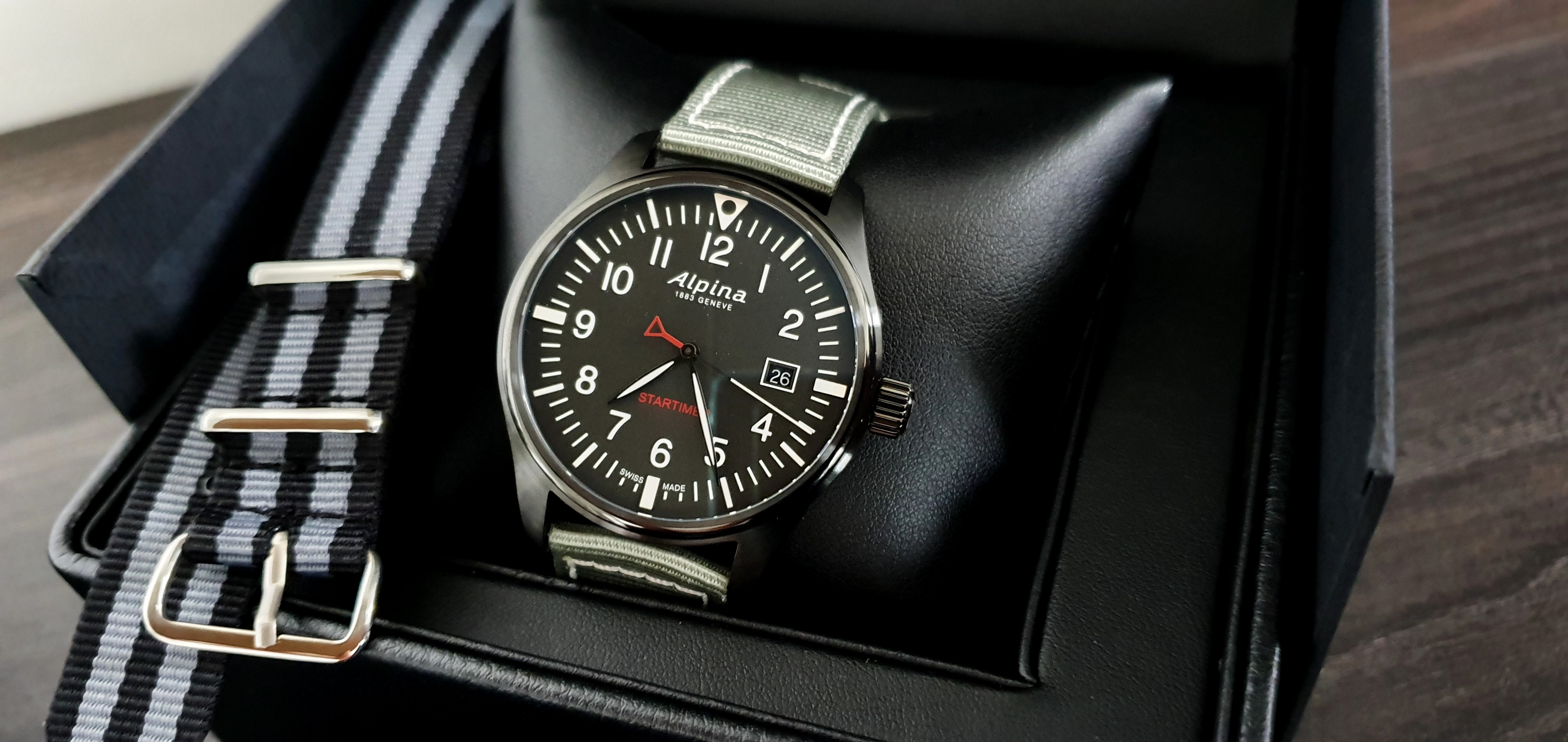 Alpina Startimer Pilot New With Box And Papers - Image 2 of 6